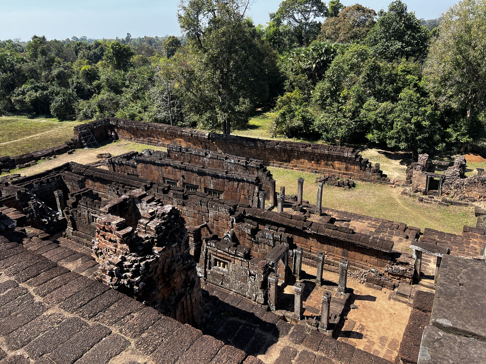 Picture Cambodia Siem Reap Prè Rup 2023-01 22 - Flight Prè Rup