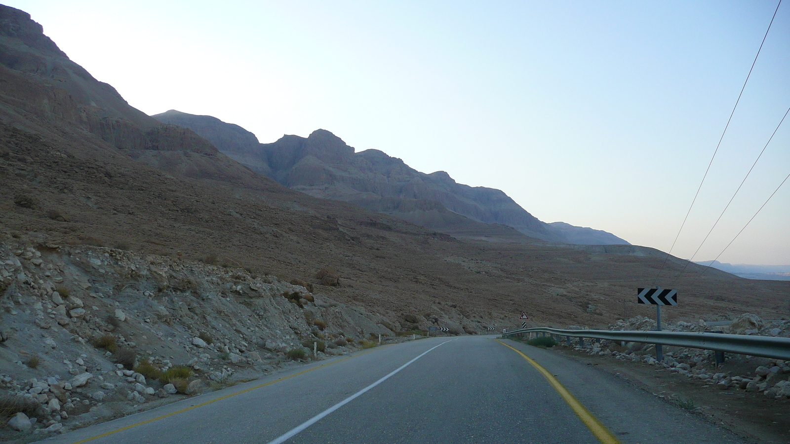 Picture Israel Dead Sea 2007-06 55 - Car Dead Sea