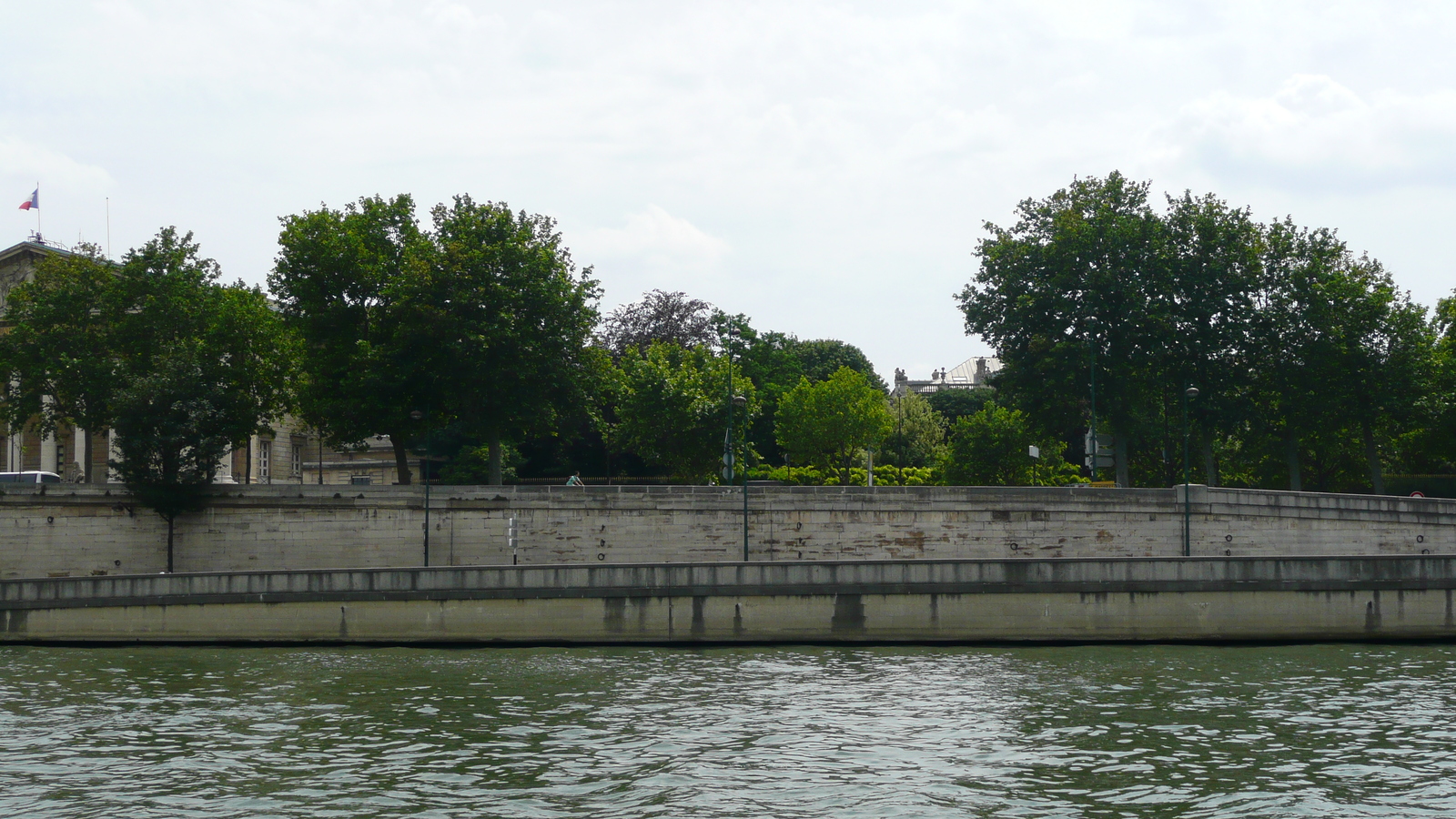 Picture France Paris Seine river 2007-06 32 - Tourist Seine river