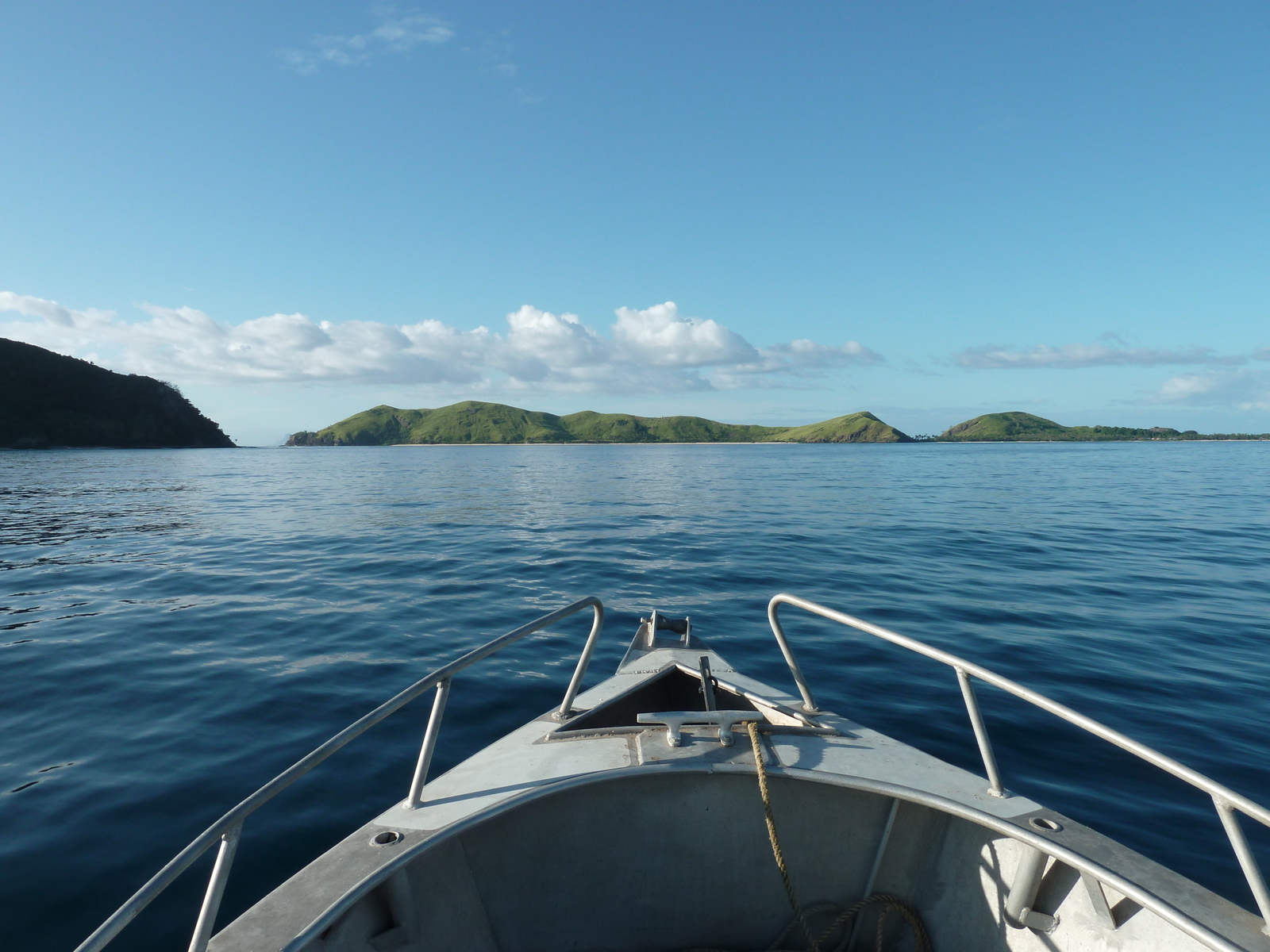 Picture Fiji Amunuca Island to Castaway Island 2010-05 48 - View Amunuca Island to Castaway Island