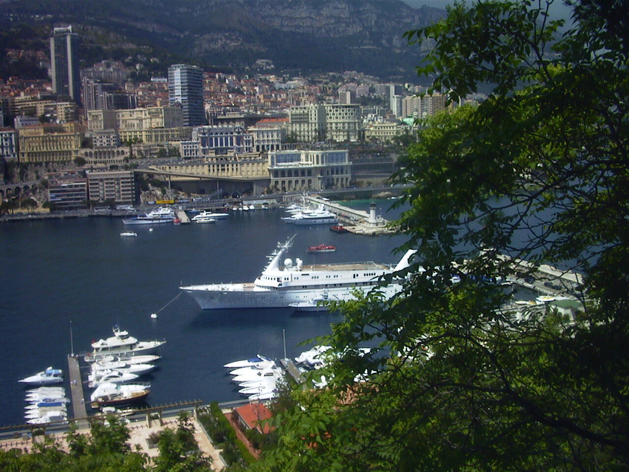 Picture Monaco 2000-05 6 - Flights Monaco