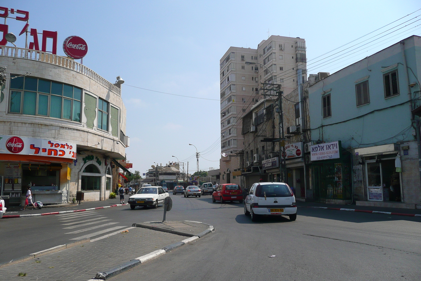 Picture Israel Tel Aviv Yerushalyim Street 2007-06 2 - Pictures Yerushalyim Street