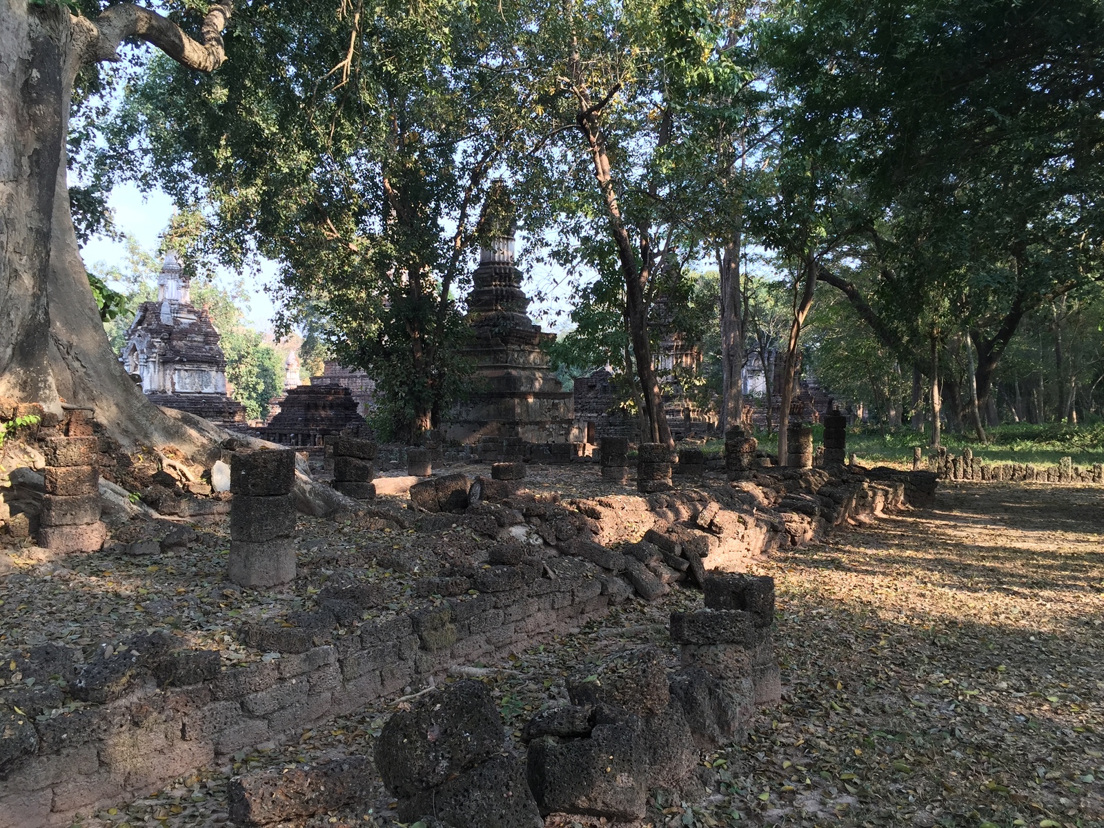 Picture Thailand Si satchanalai historical park 2014-12 161 - Trail Si satchanalai historical park