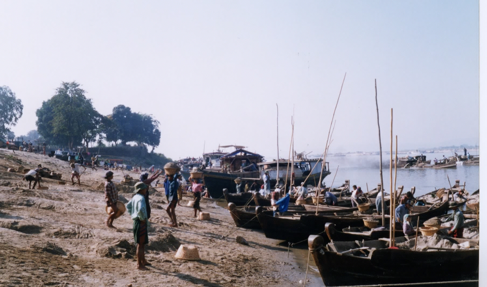 Picture Myanmar Mandalay 1998-01 9 - View Mandalay