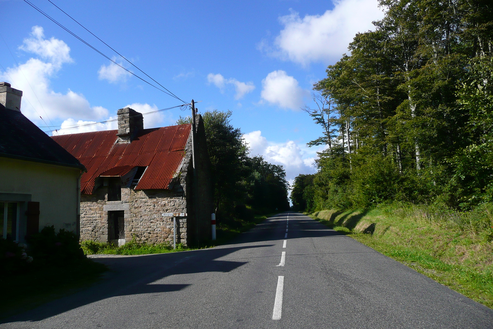 Picture France Pont Aven road 2008-07 3 - Sight Pont Aven road