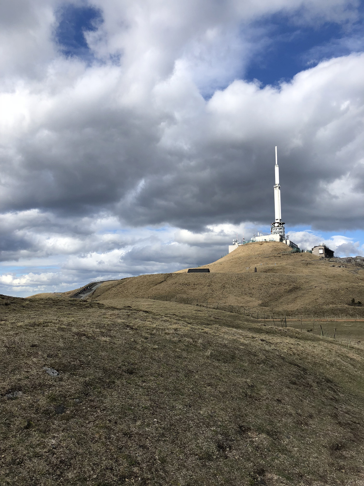 Picture France Le Puy de Dome 2018-04 4 - Journey Le Puy de Dome