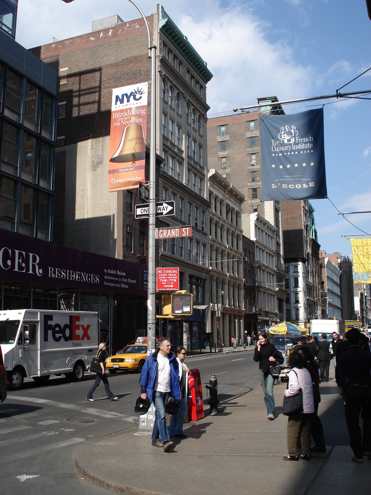 Picture United States New York Soho 2006-03 47 - Flight Soho