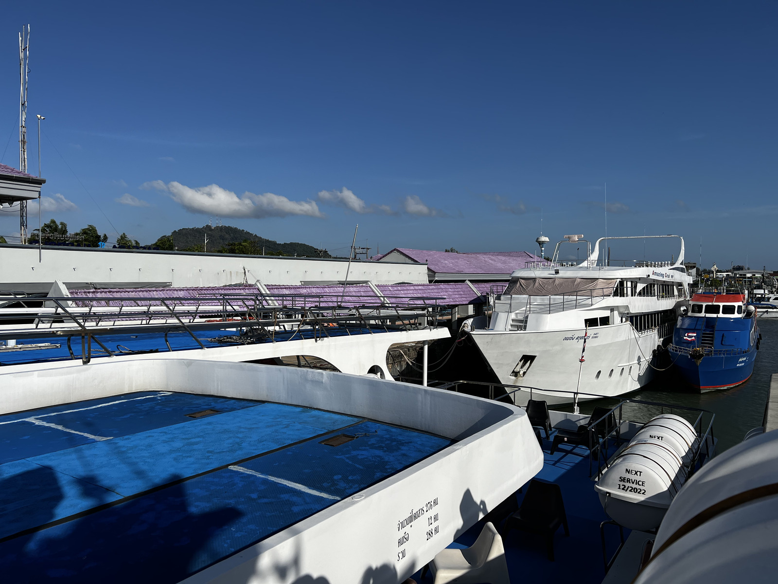 Picture Thailand Phuket to Ko Phi Phi Ferry 2021-12 1 - Views Phuket to Ko Phi Phi Ferry