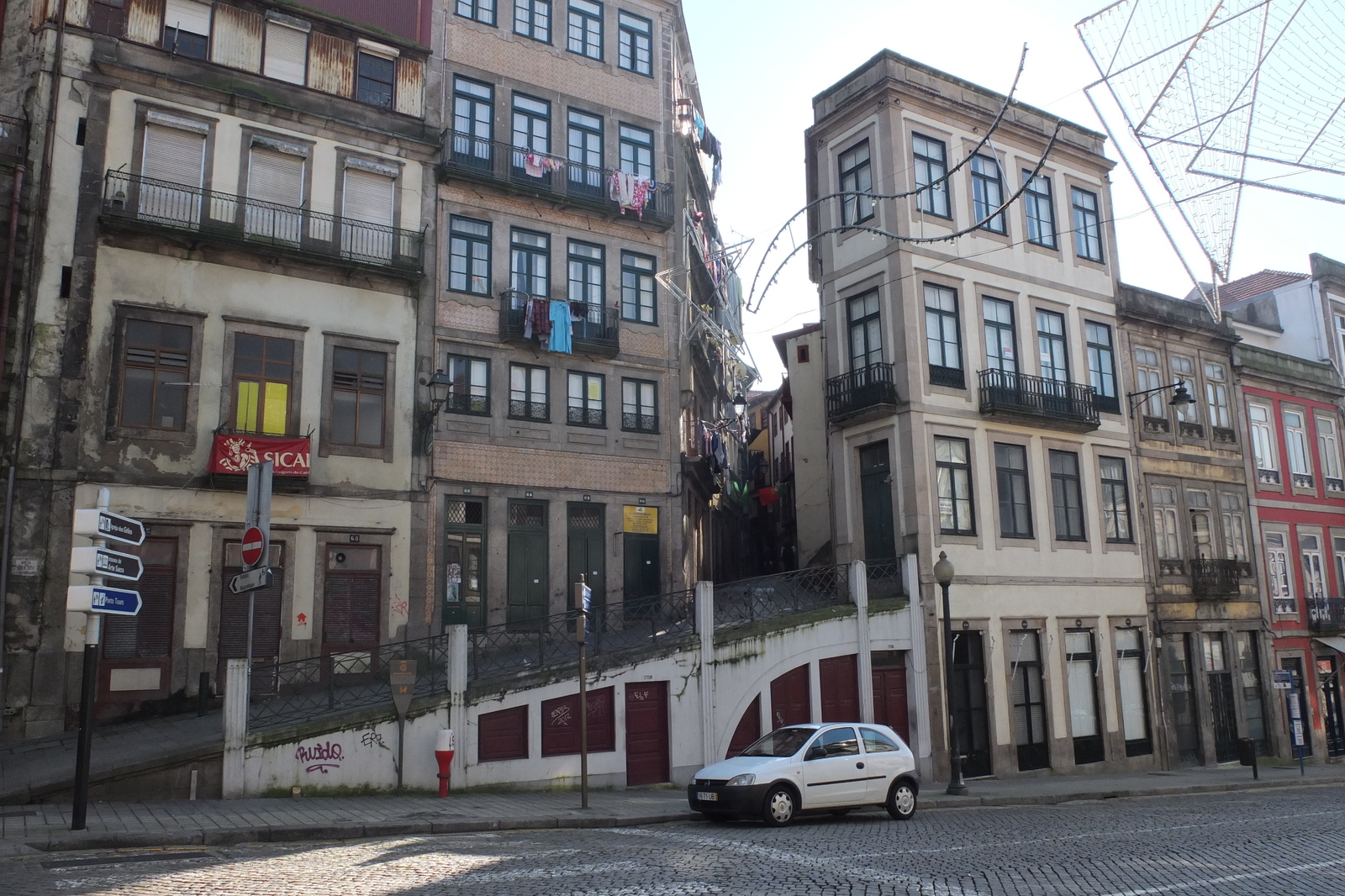 Picture Portugal Porto 2013-01 17 - Shopping Mall Porto