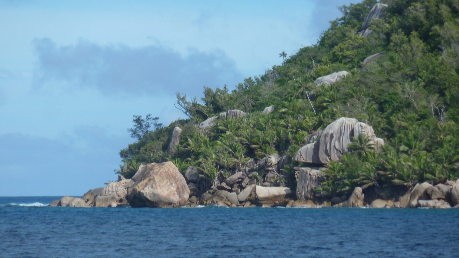 Picture Seychelles Petite Soeur 2011-10 17 - Flights Petite Soeur