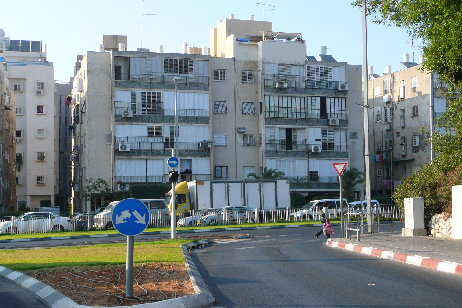 Picture Israel Rishon Le Zion Beach 2007-06 0 - Road Rishon Le Zion Beach