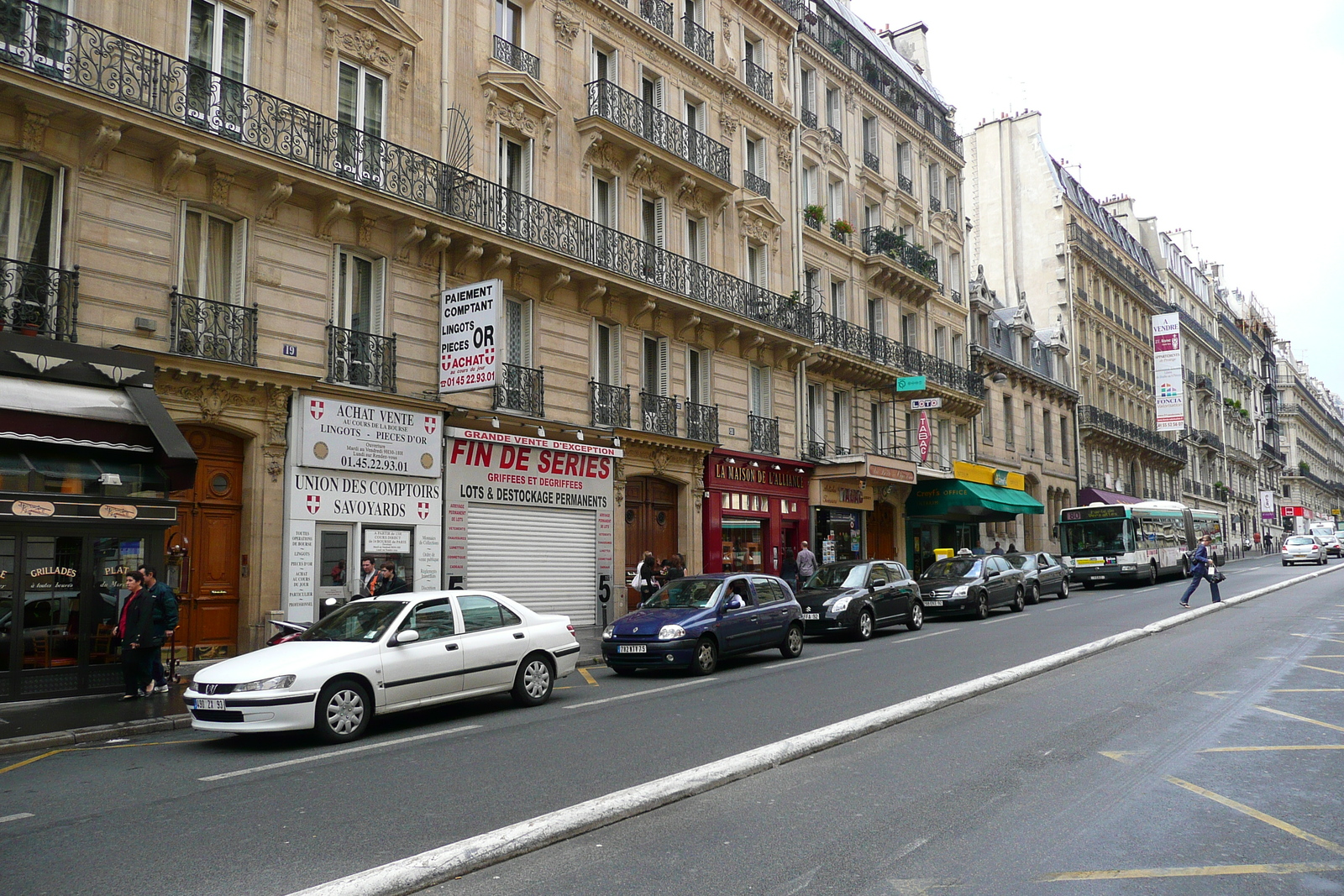 Picture France Paris Rue de Rome 2007-06 122 - Perspective Rue de Rome