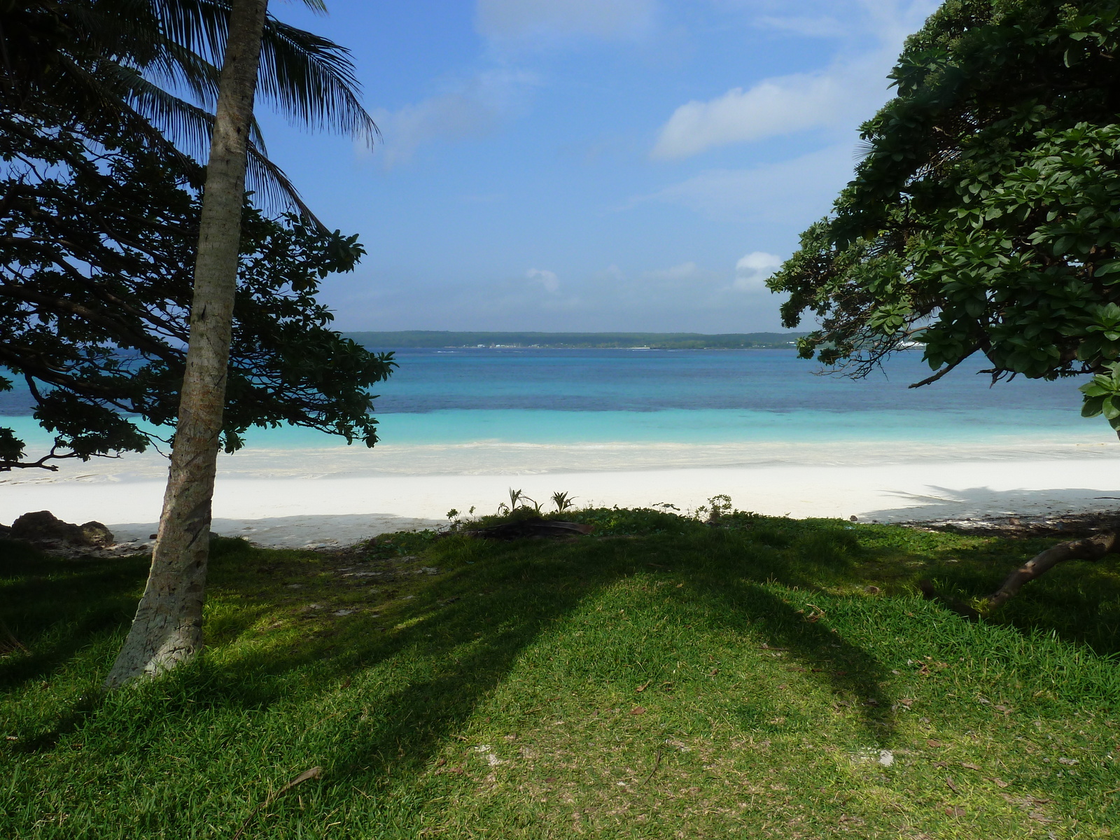 Picture New Caledonia Lifou Luecila 2010-05 37 - Tourist Places Luecila