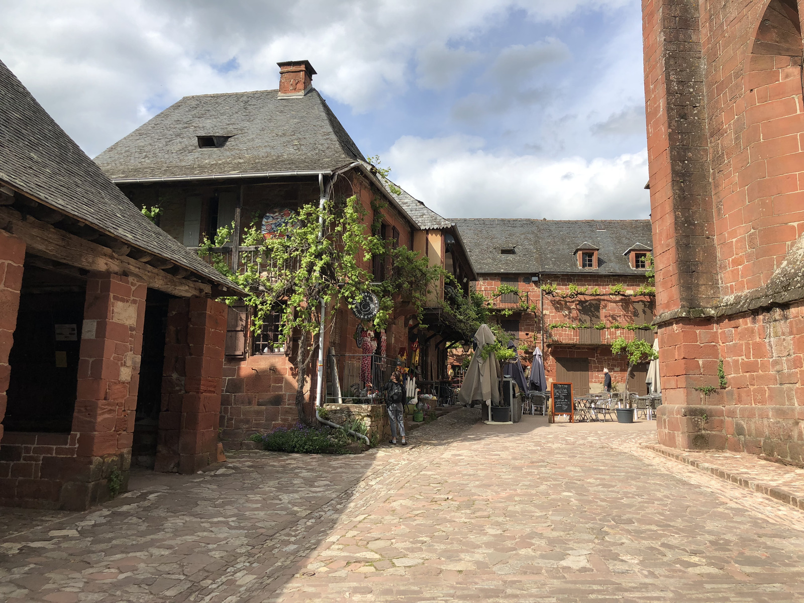 Picture France Collonges la Rouge 2018-04 107 - View Collonges la Rouge