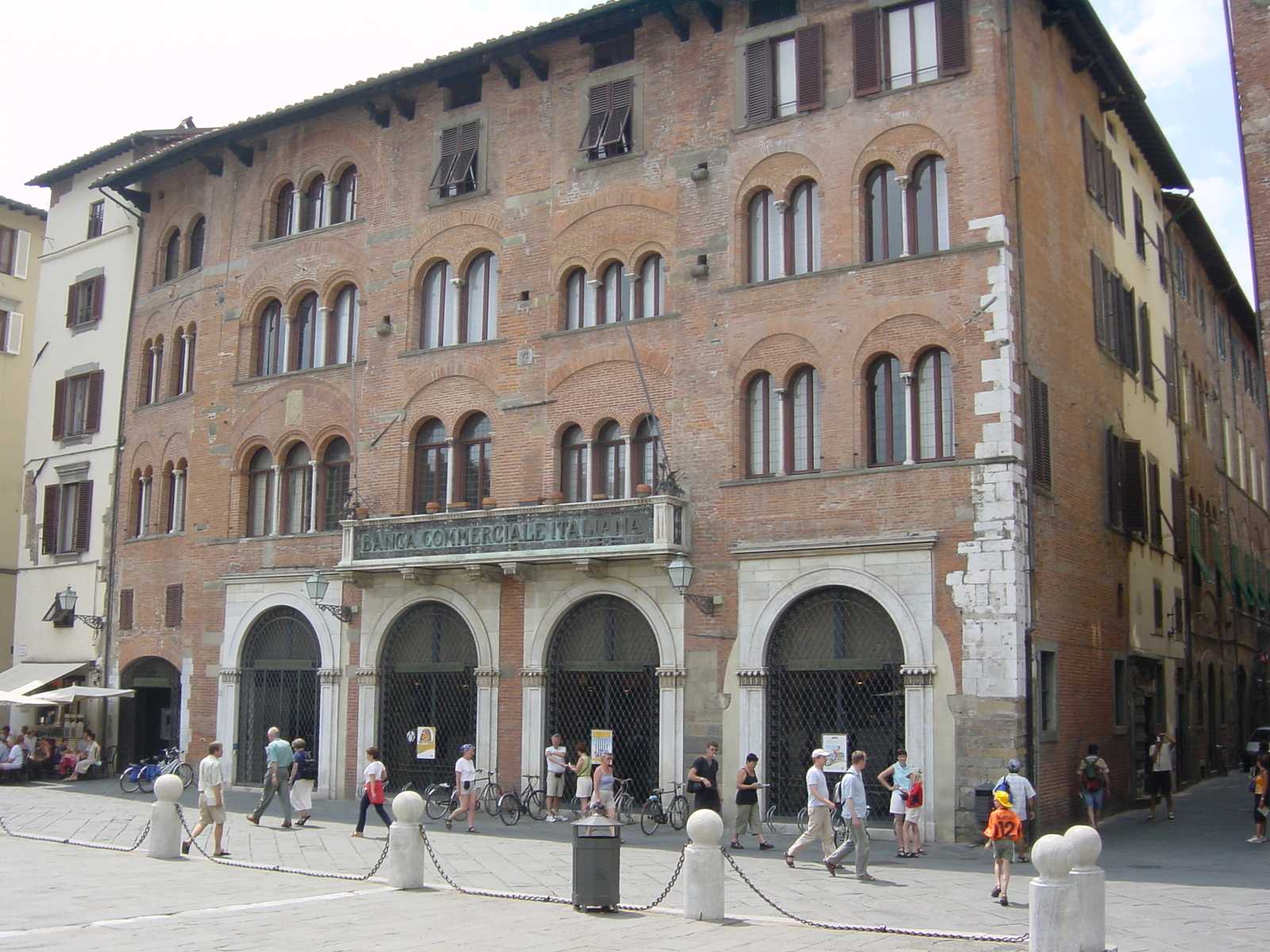 Picture Italy Lucca 2002-07 39 - Tourist Places Lucca