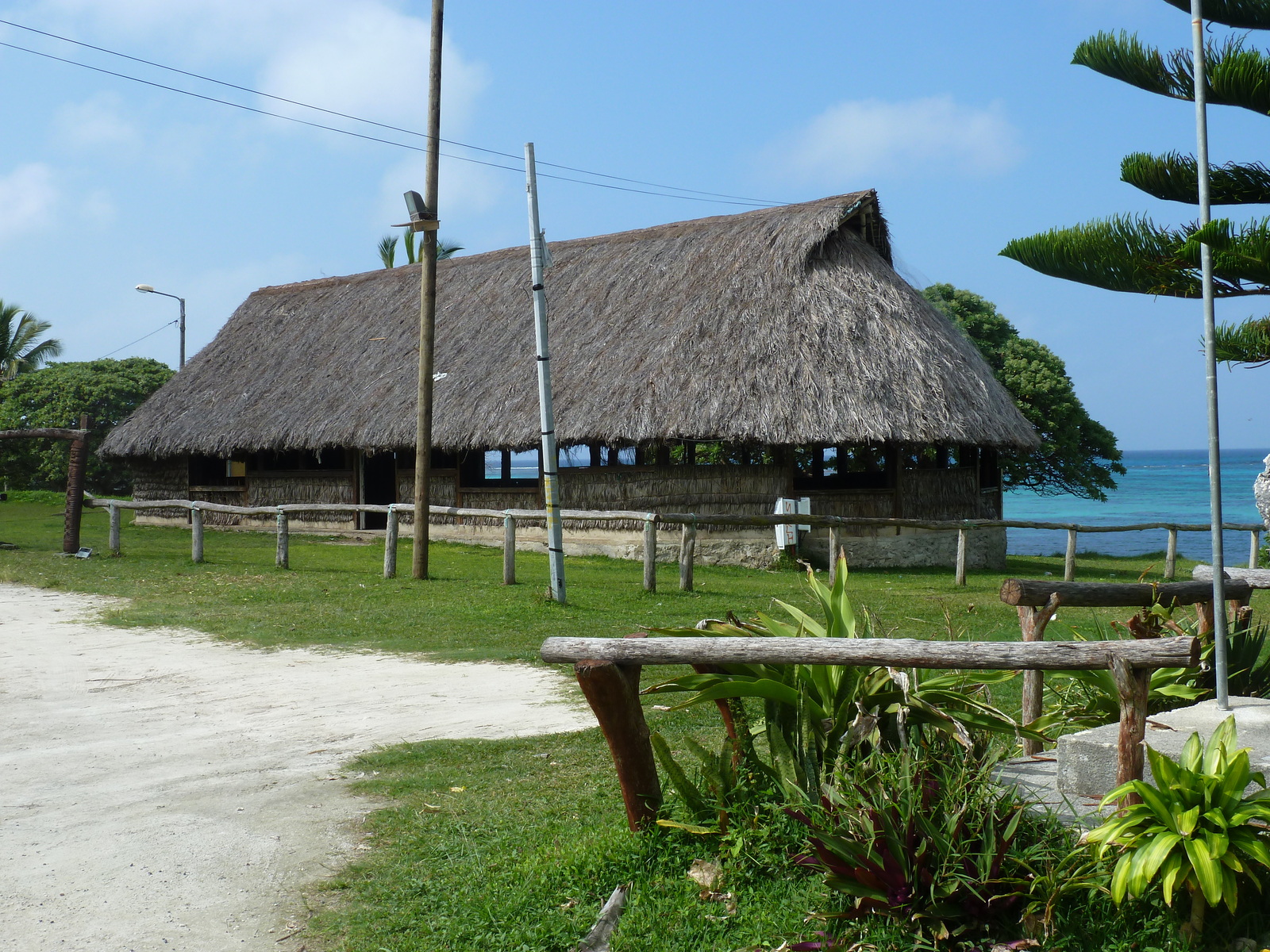 Picture New Caledonia Lifou Luecila 2010-05 42 - Trips Luecila