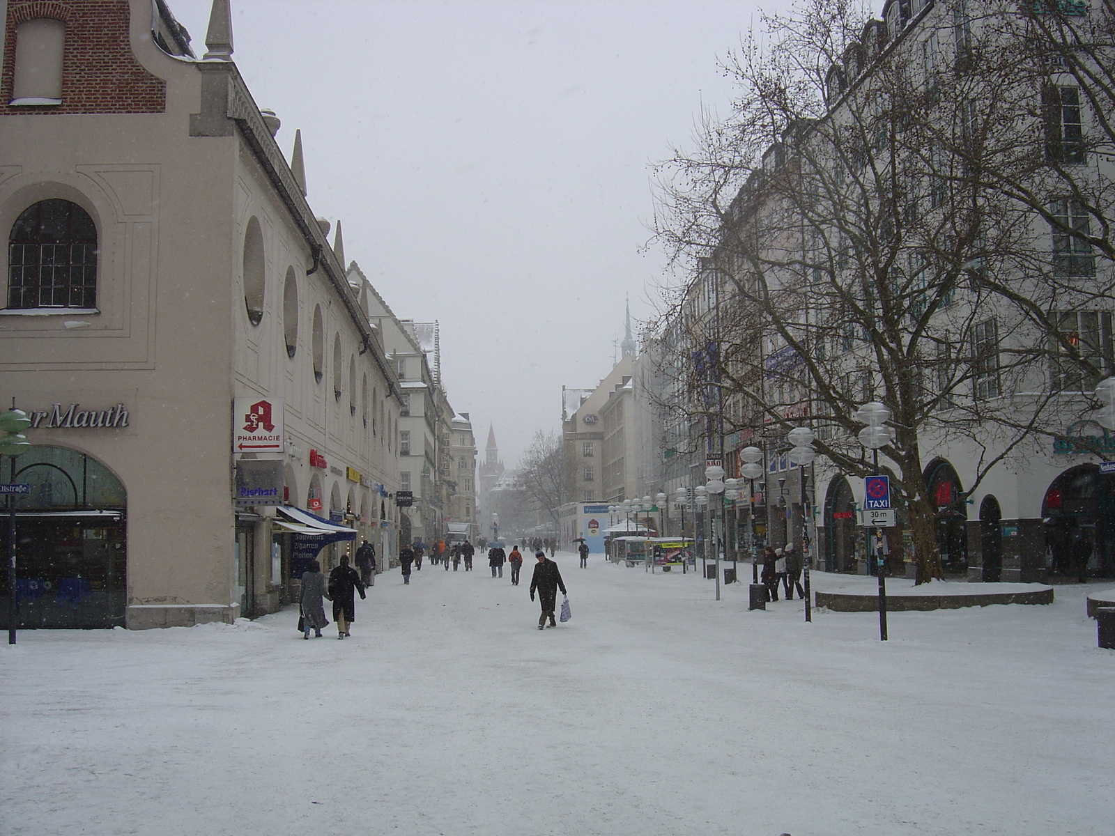 Picture Germany Munich 2005-02 118 - Photo Munich