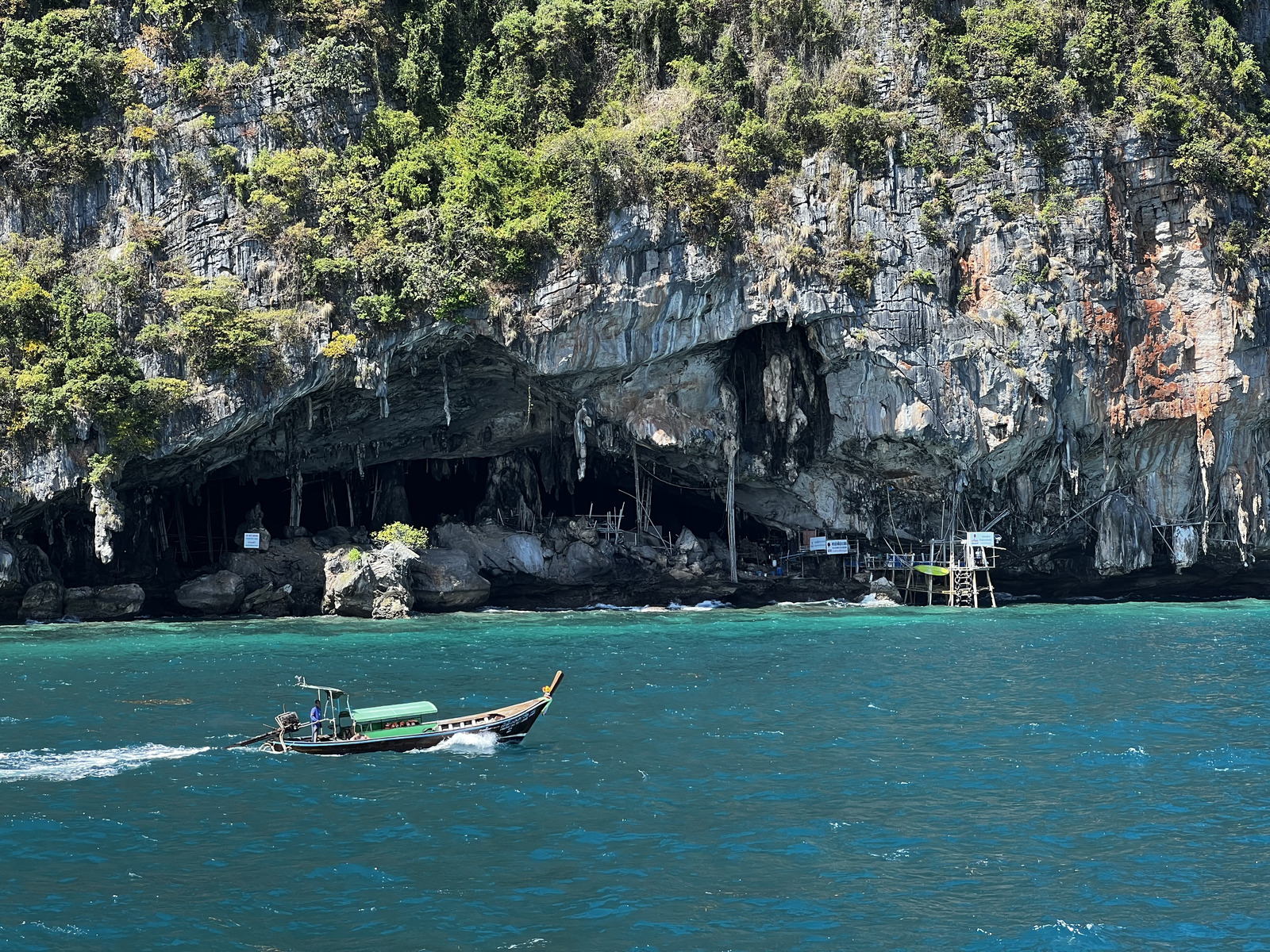 Picture Thailand Phuket to Ko Phi Phi Ferry 2021-12 117 - Tourist Places Phuket to Ko Phi Phi Ferry