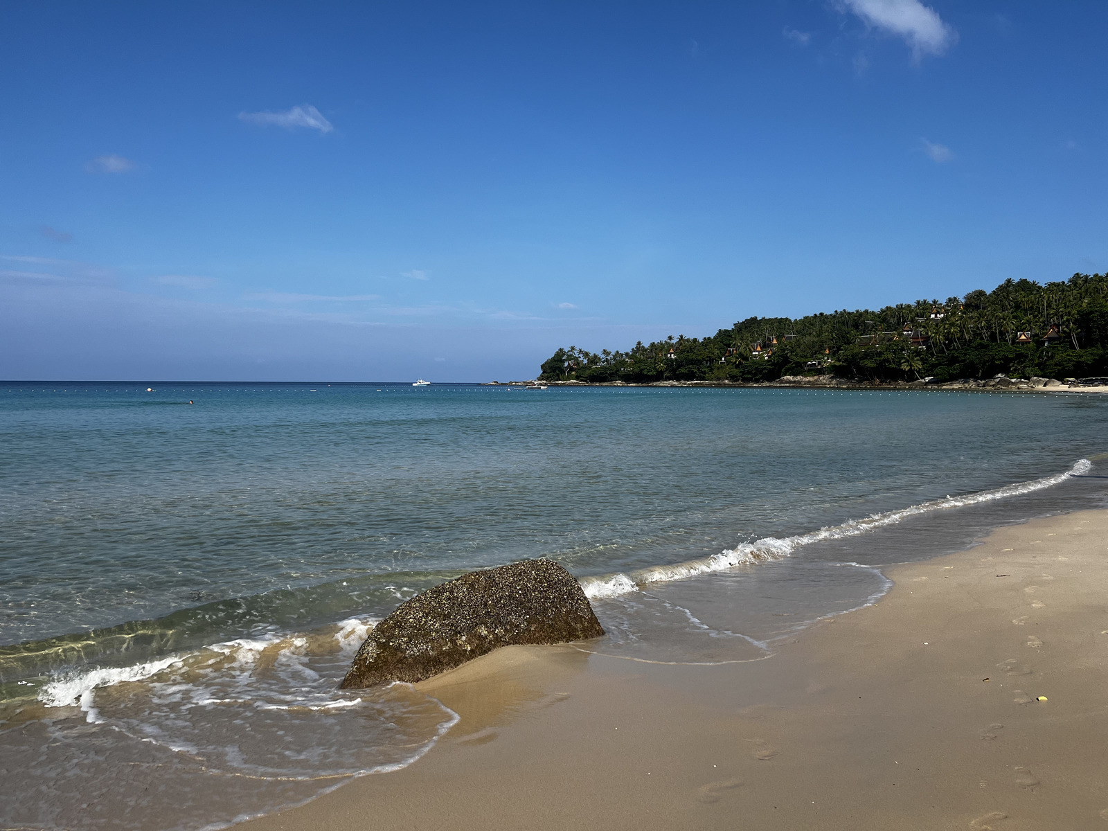 Picture Thailand Phuket Surin north Beach 2021-12 27 - Sightseeing Surin north Beach