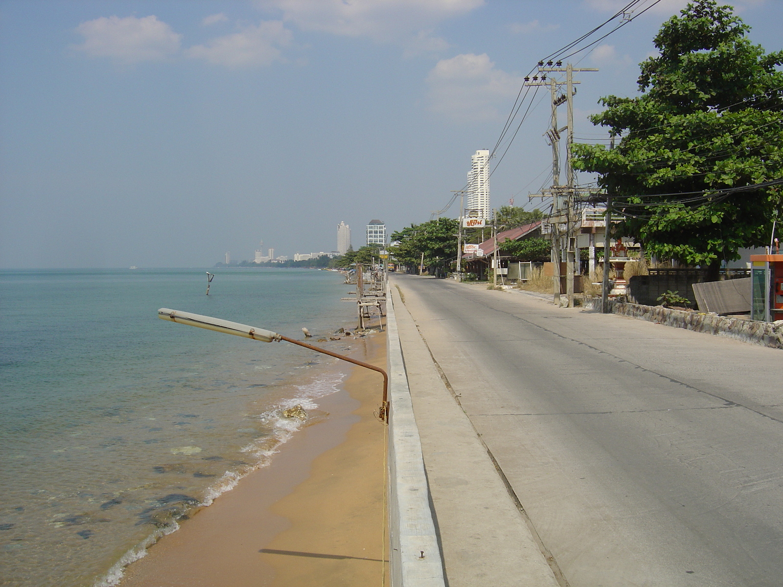 Picture Thailand Jomtien Beach 2005-01 96 - Trail Jomtien Beach