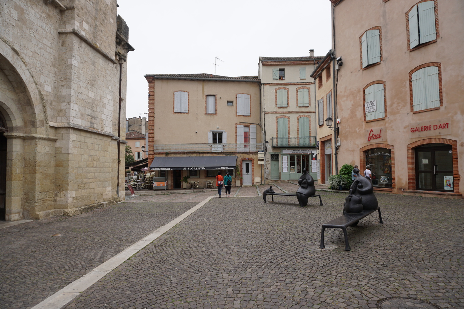 Picture France Moissac Abbaye Saint-Pierre de Moissac 2017-08 65 - Car Abbaye Saint-Pierre de Moissac