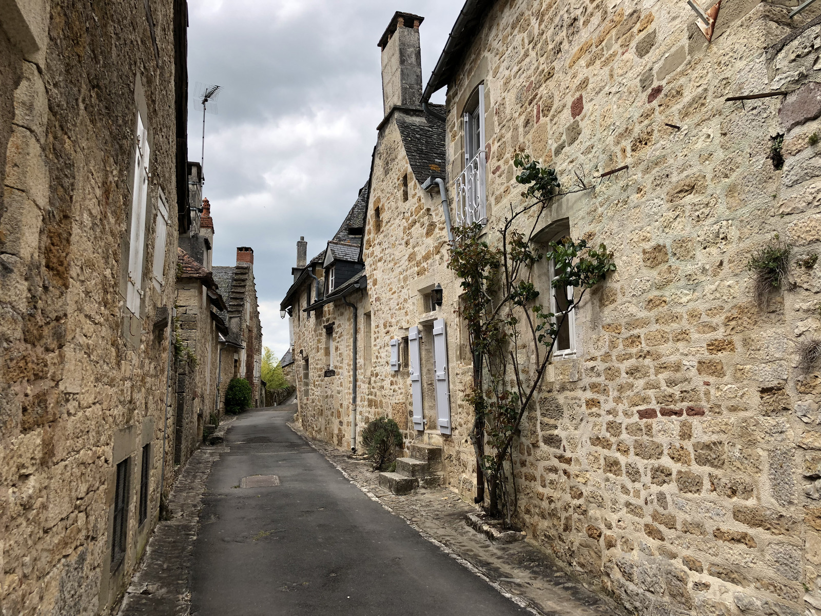 Picture France Turenne 2018-04 22 - Flight Turenne