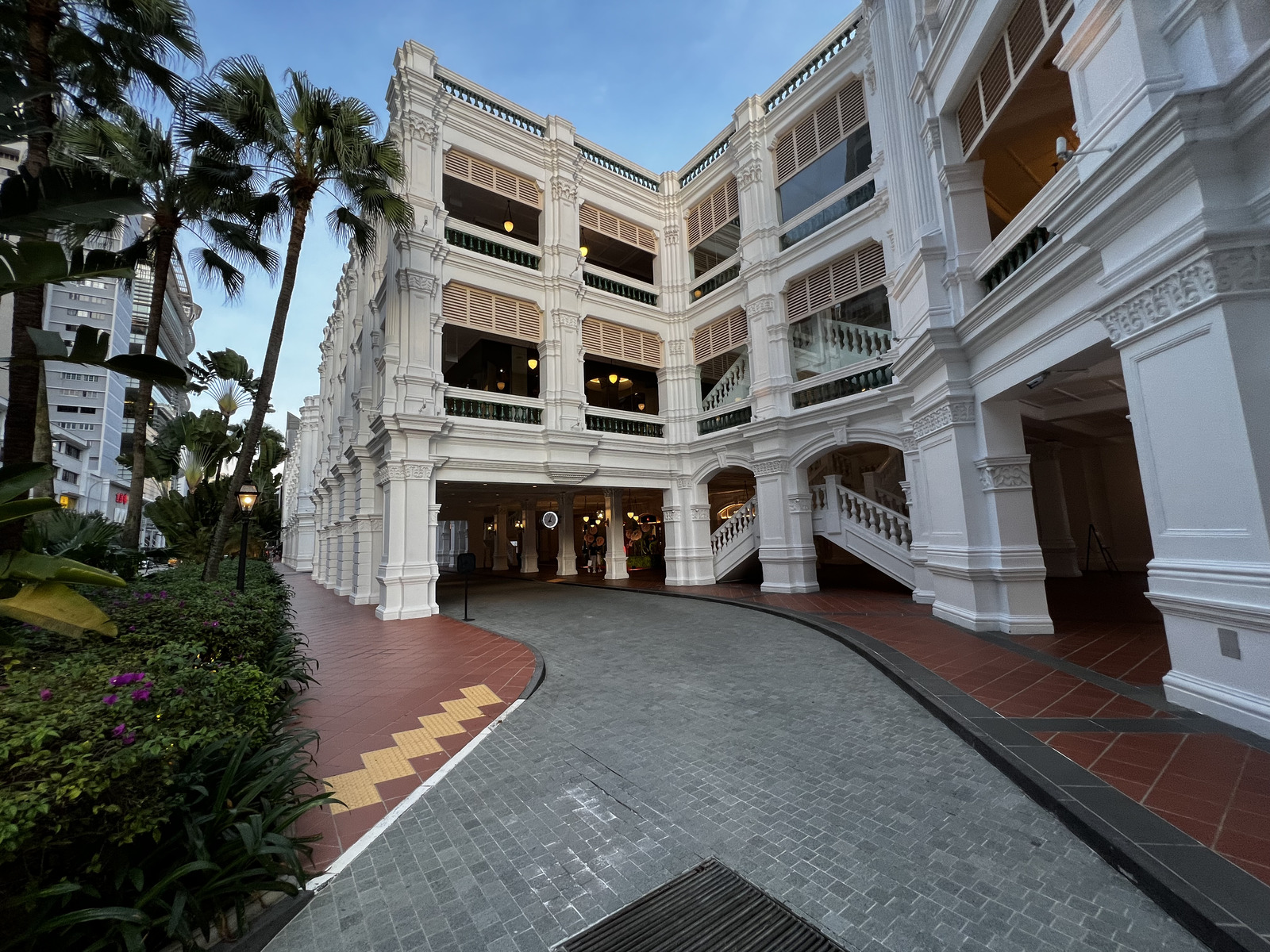 Picture Singapore Raffles Hotel Singapore 2023-01 39 - View Raffles Hotel Singapore