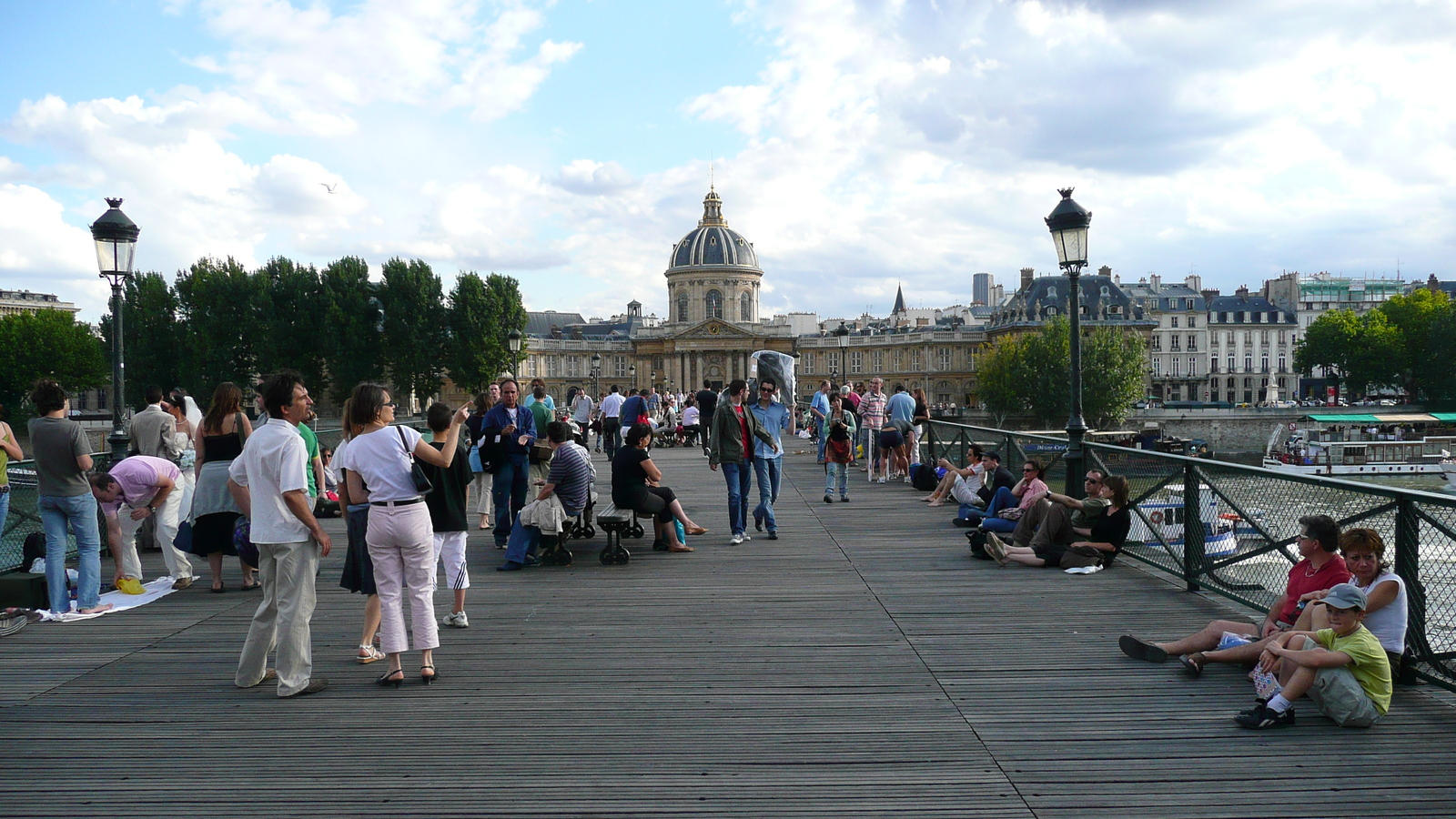 Picture France Paris The Bridges of Paris 2007-07 17 - Travel The Bridges of Paris