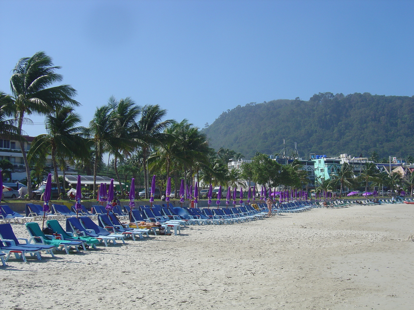 Picture Thailand Phuket Patong Beach 2005-12 78 - Sight Beach