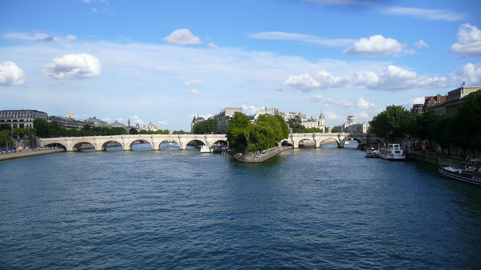 Picture France Paris The Bridges of Paris 2007-07 13 - Tourist The Bridges of Paris