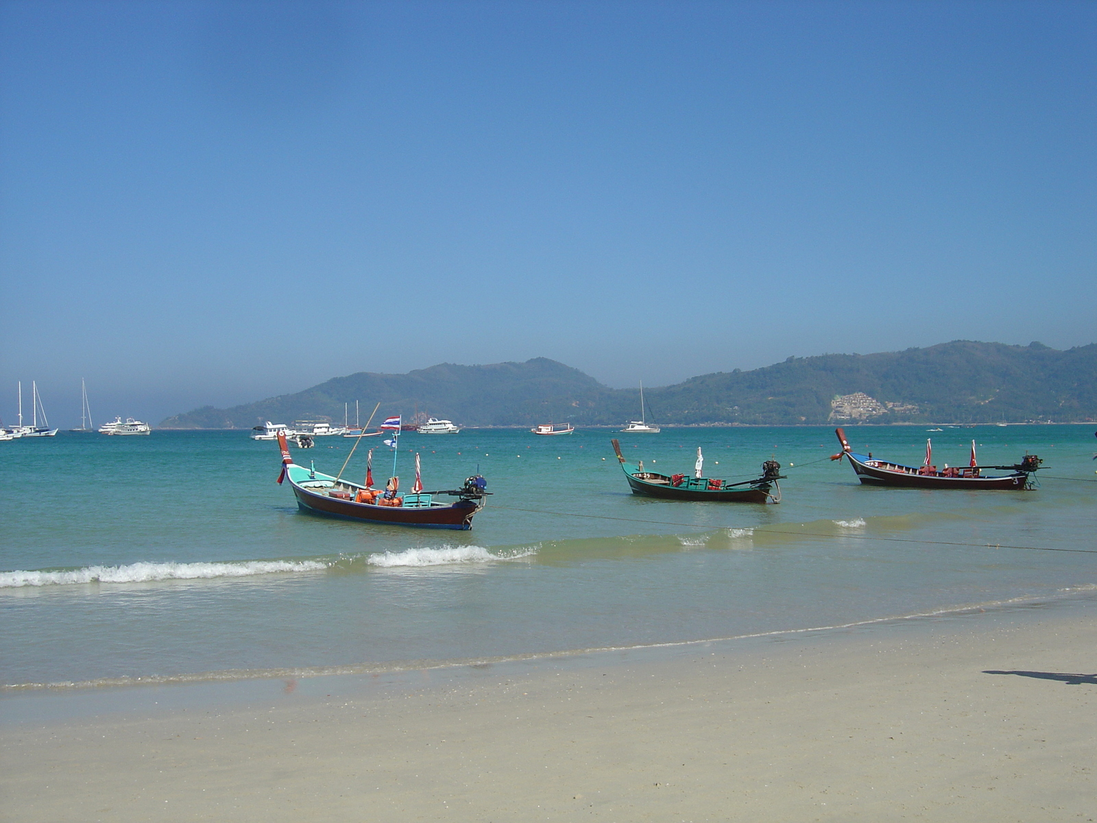 Picture Thailand Phuket Patong Beach 2005-12 76 - Visit Beach