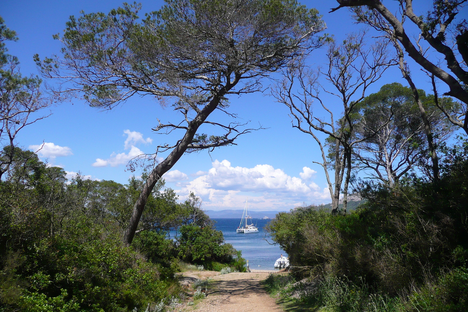 Picture France Porquerolles Island Alycastre beach 2008-05 19 - Photographer Alycastre beach