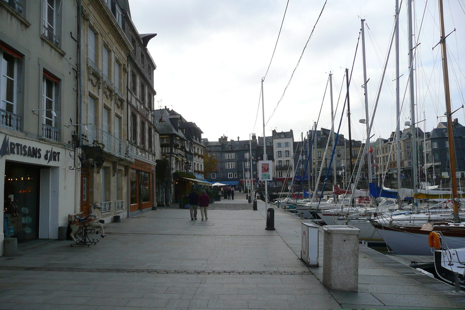 Picture France Honfleur 2008-10 84 - Shopping Mall Honfleur