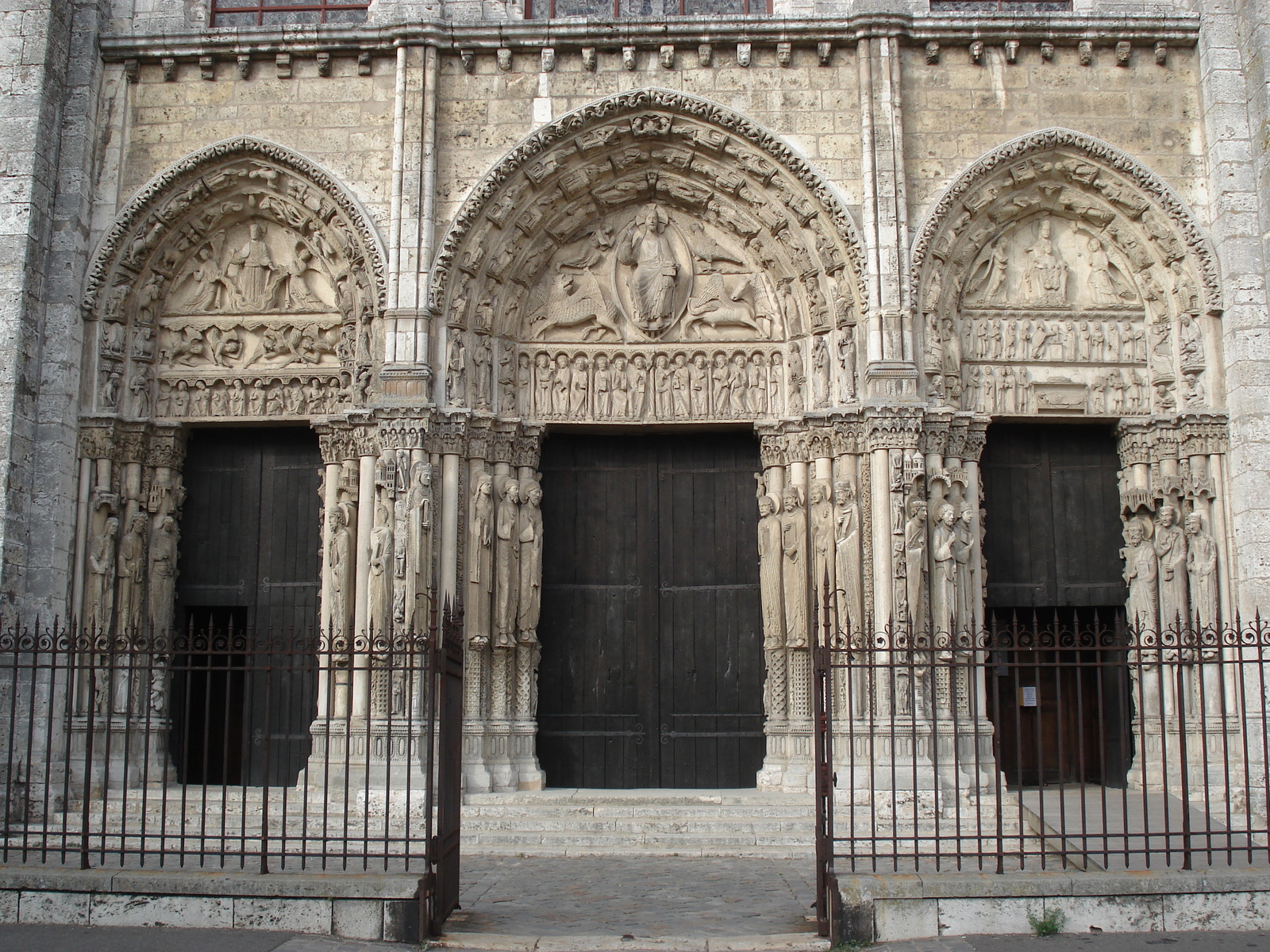 Picture France Chartres 2006-08 28 - Pictures Chartres