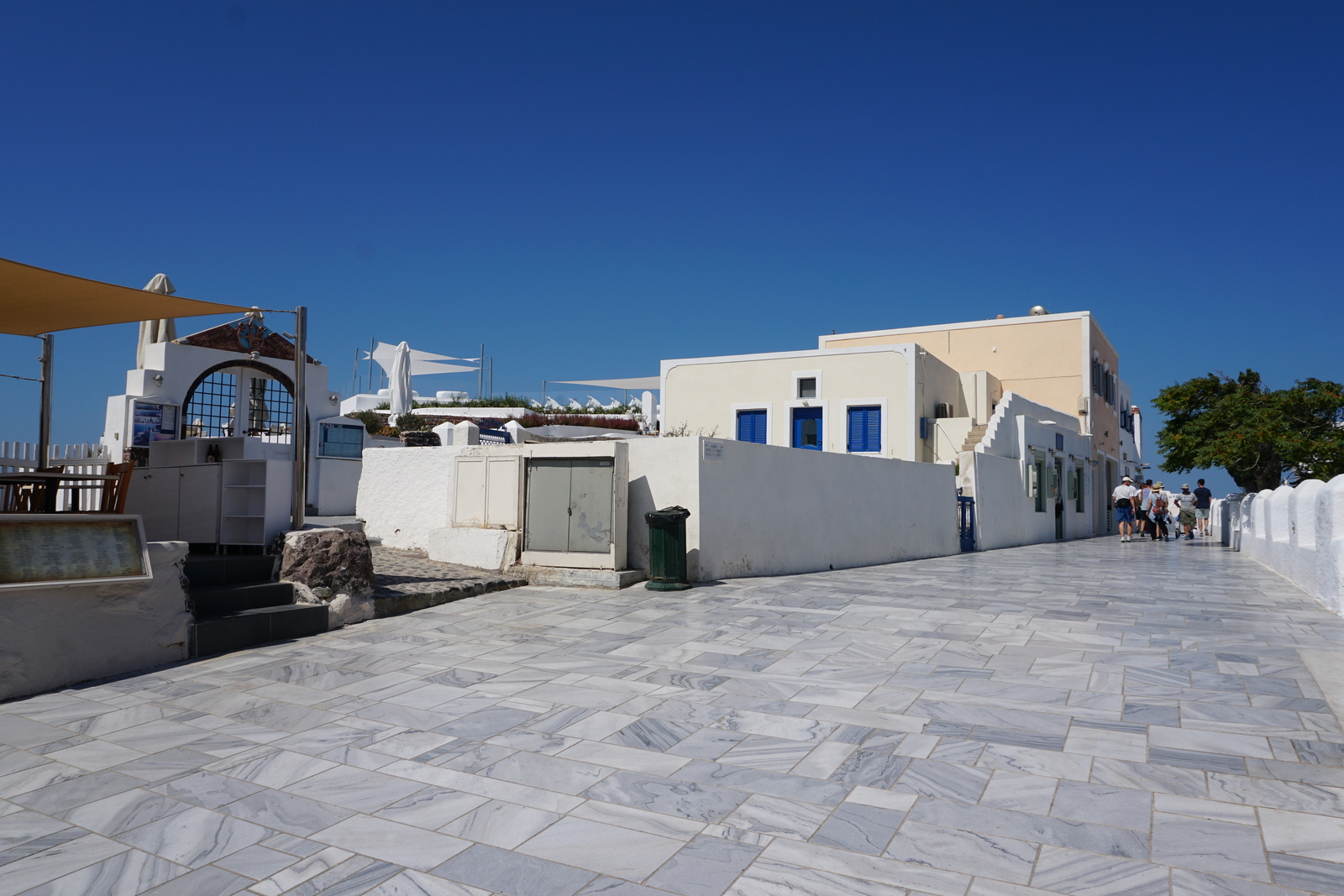 Picture Greece Santorini Oia 2016-07 30 - Car Oia