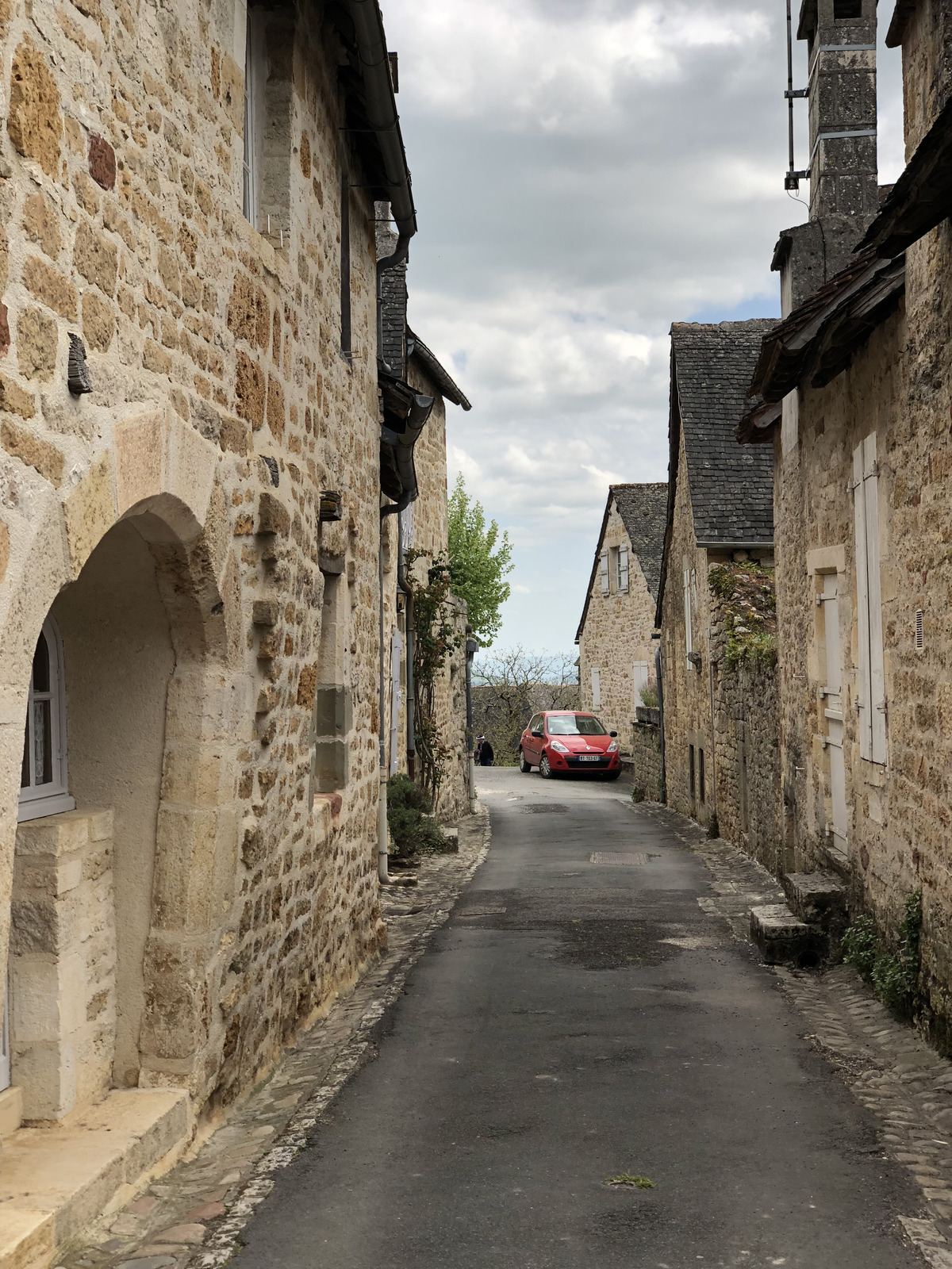 Picture France Turenne 2018-04 84 - Trip Turenne