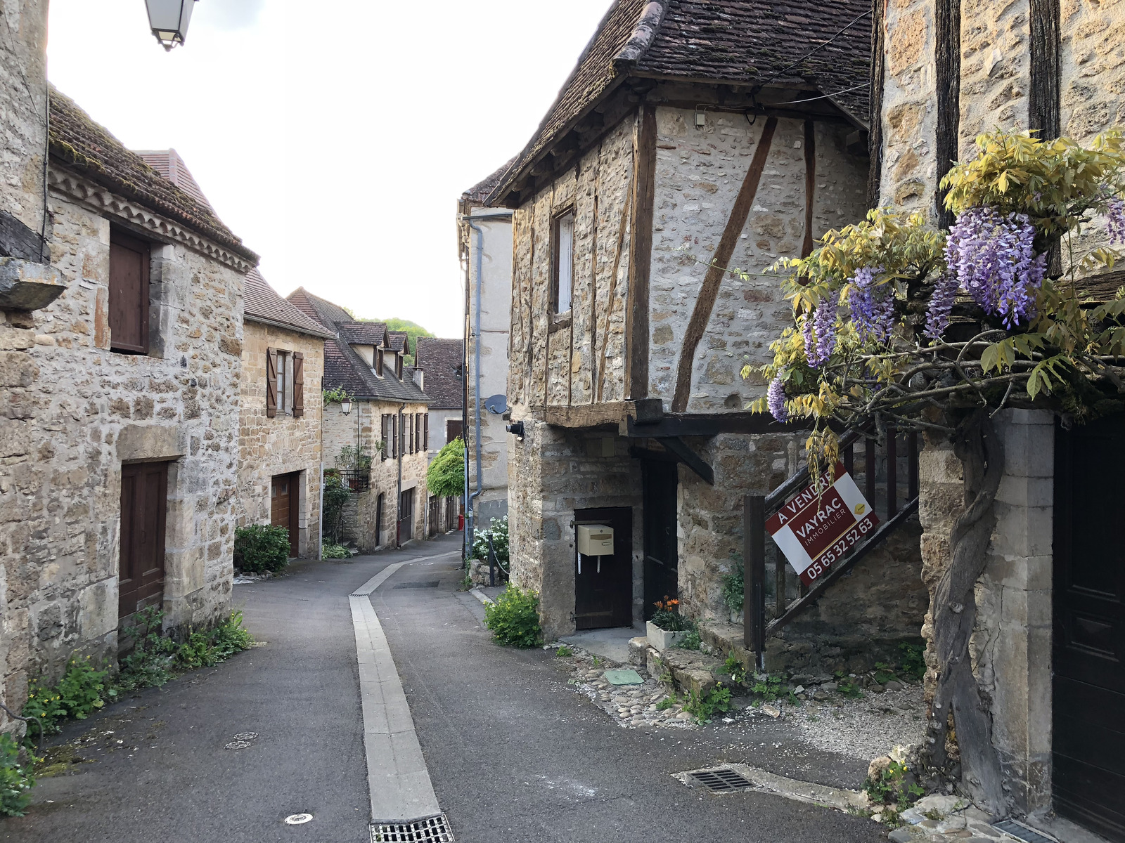 Picture France Carennac 2018-04 13 - Tourist Carennac