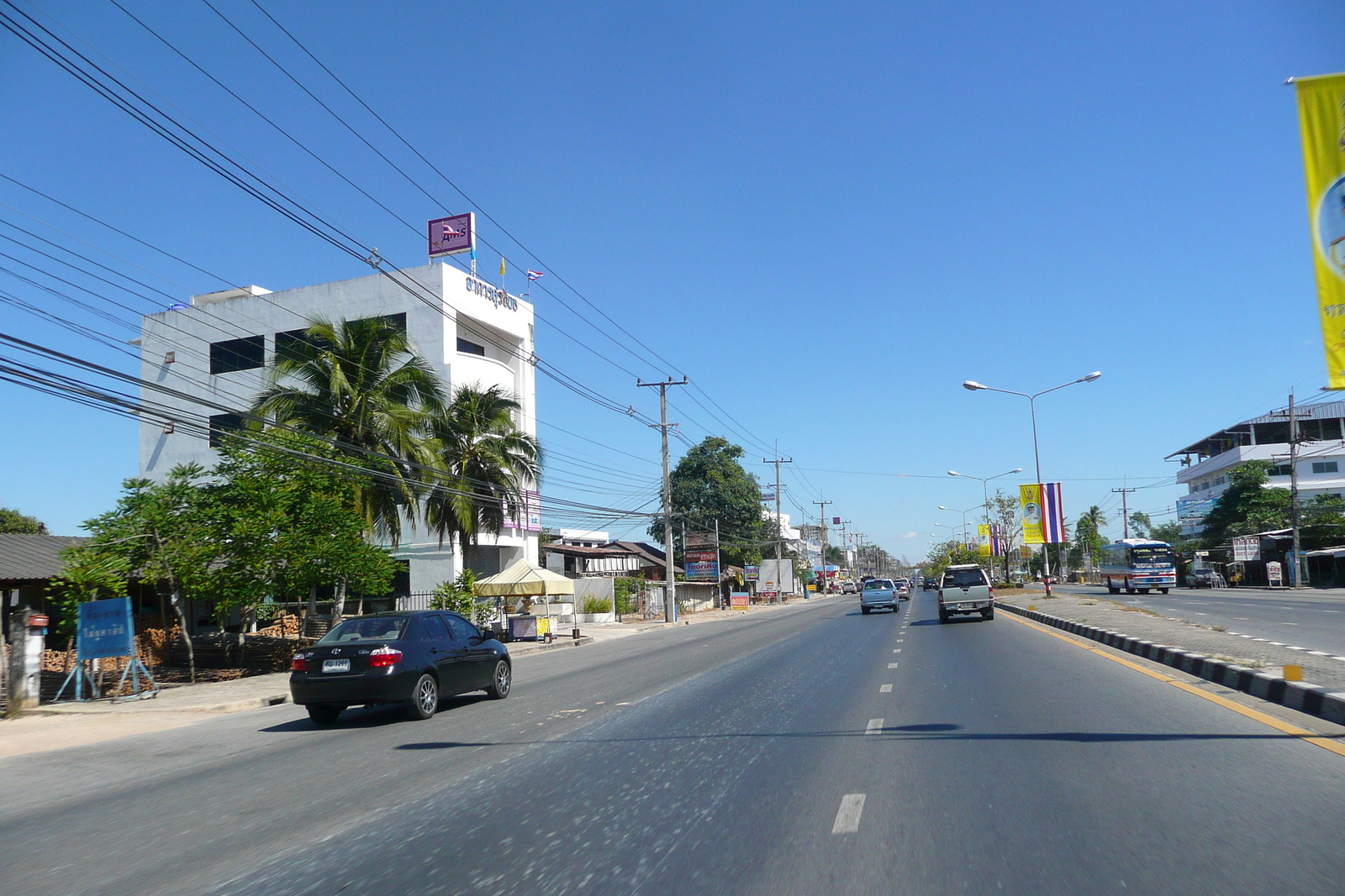 Picture Thailand Pattaya to Ko Samet road 2008-12 30 - Store Pattaya to Ko Samet road