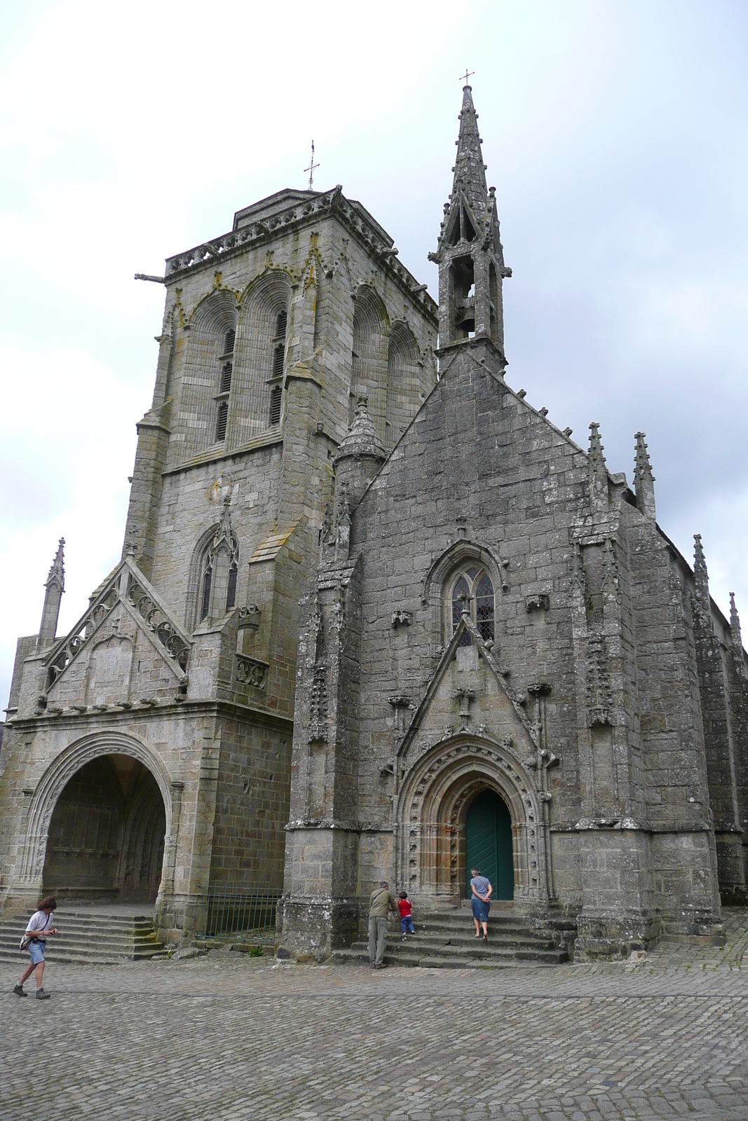 Picture France Locronan 2008-07 14 - Tourist Attraction Locronan