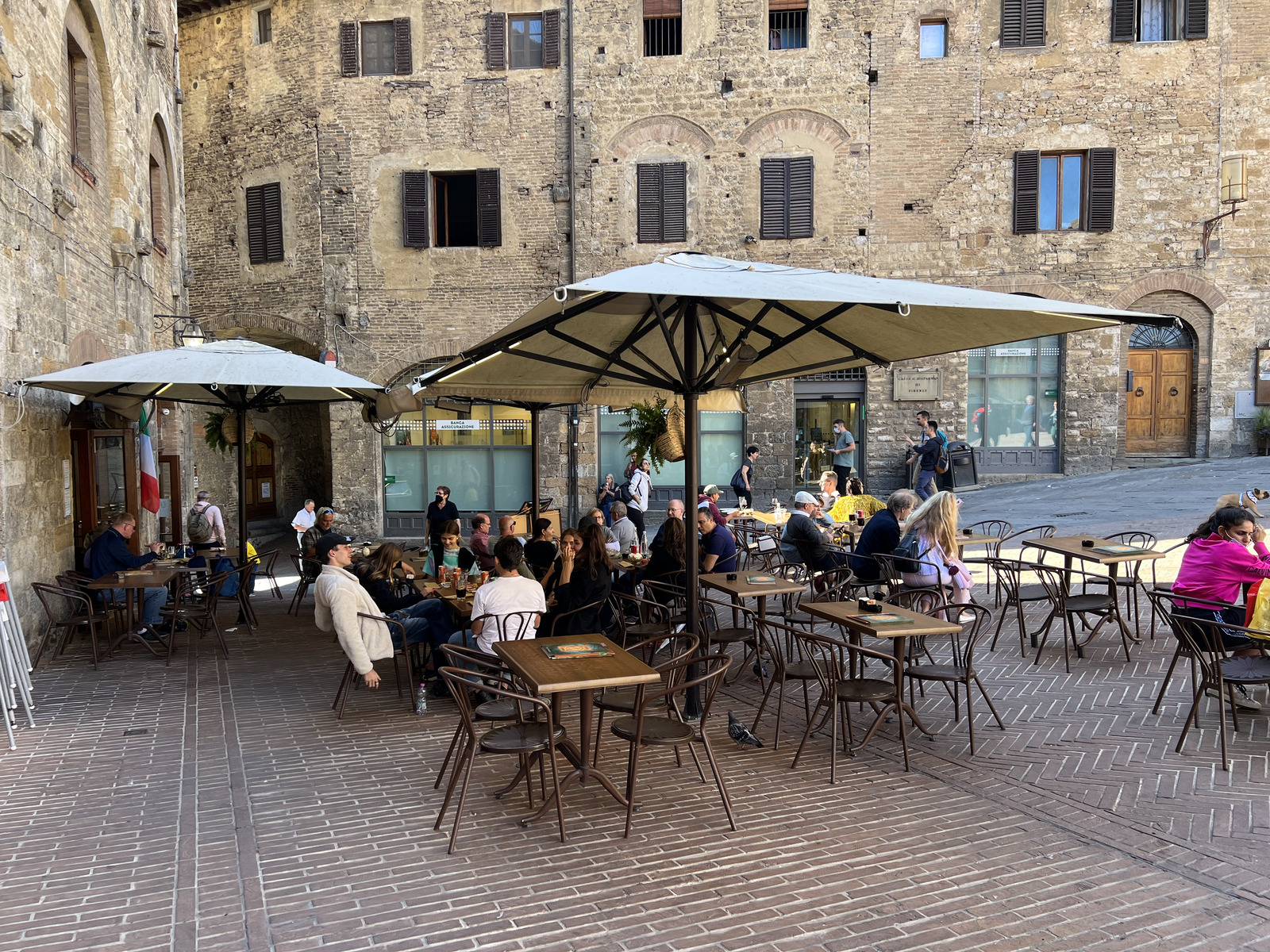 Picture Italy San Gimignano 2021-09 154 - Shopping Mall San Gimignano