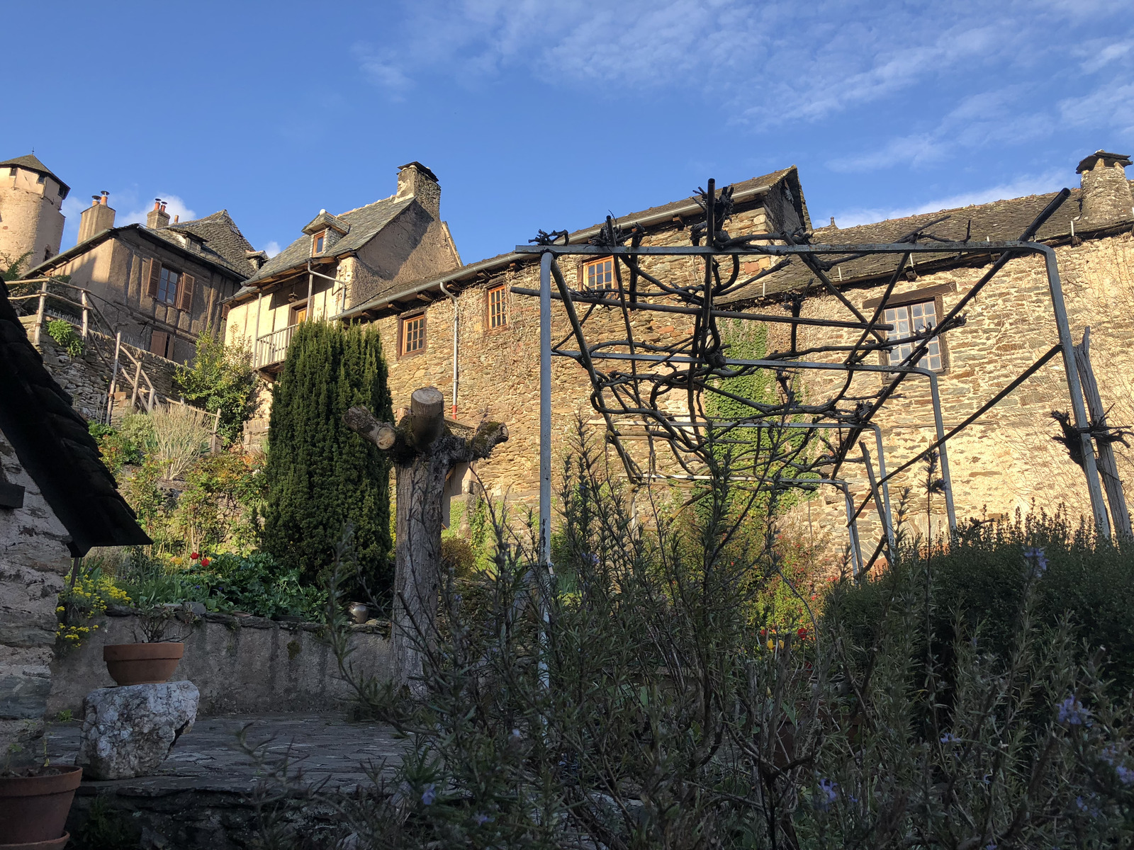 Picture France Conques 2018-04 211 - View Conques