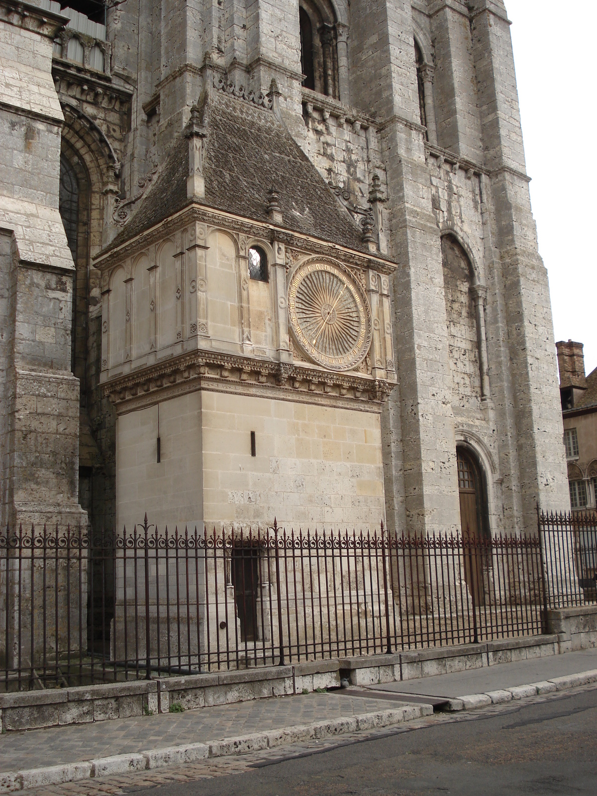 Picture France Chartres 2006-08 10 - Visit Chartres