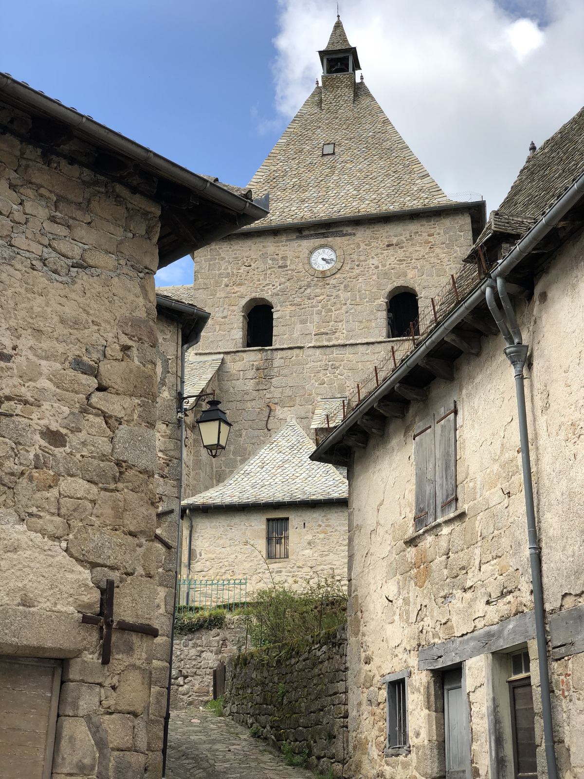 Picture France Marcoles 2018-04 29 - Tourist Marcoles