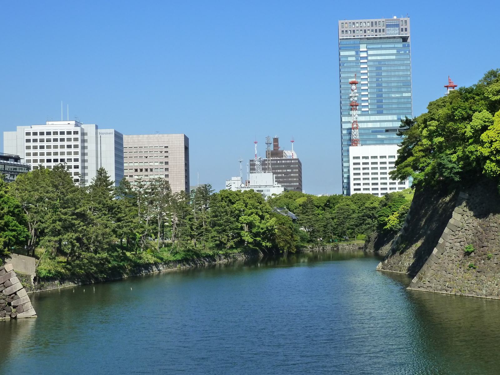 Picture Japan Tokyo Imperial Palace 2010-06 33 - Tourist Imperial Palace