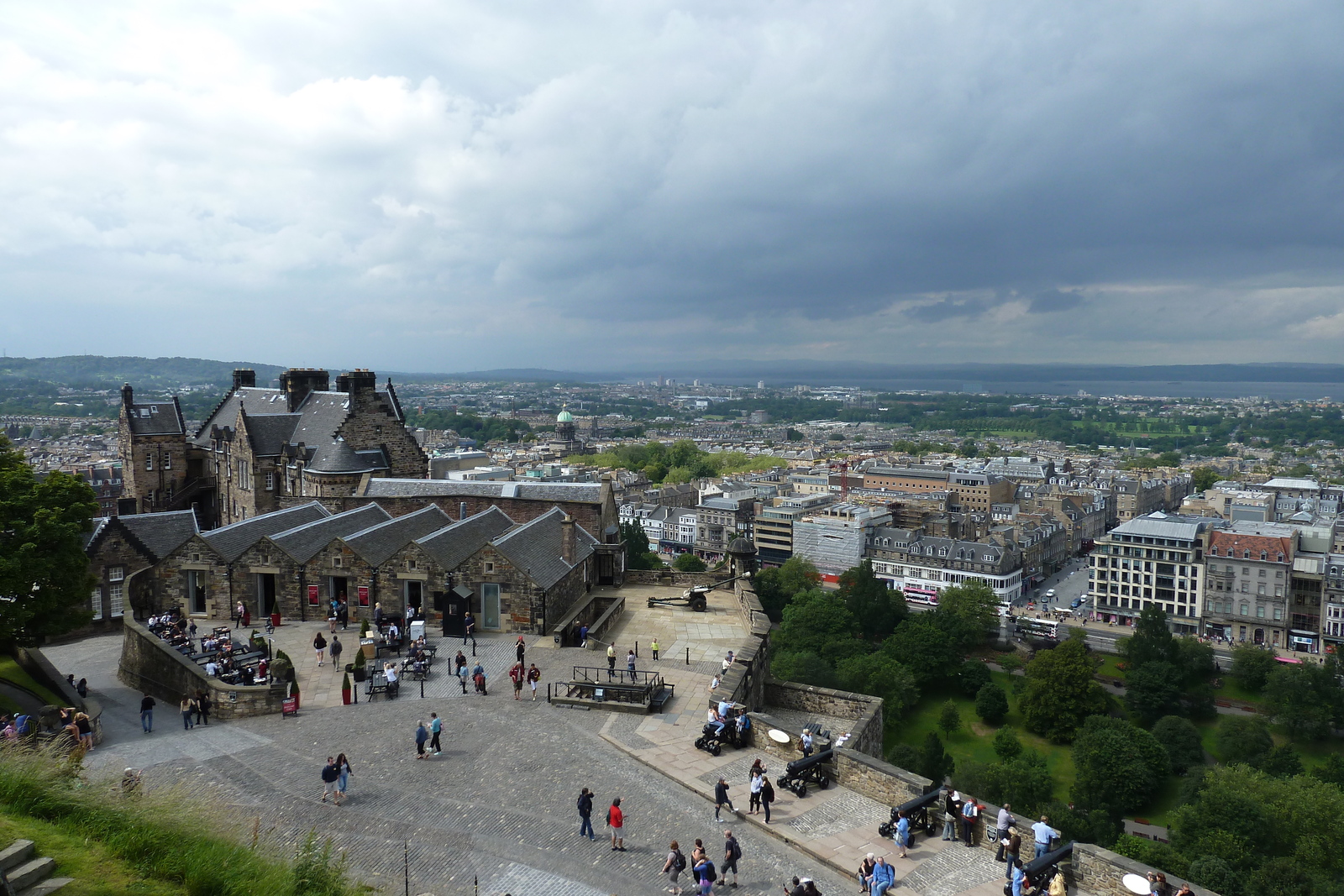 Picture United Kingdom Edinburgh 2011-07 100 - Road Edinburgh