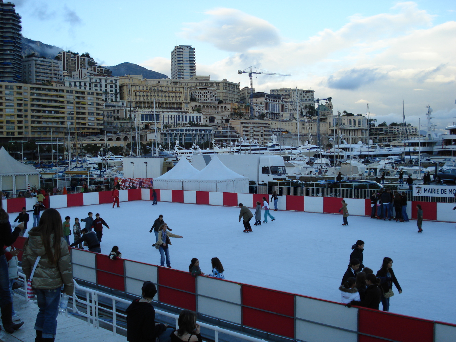 Picture Monaco 2006-12 5 - Shopping Mall Monaco