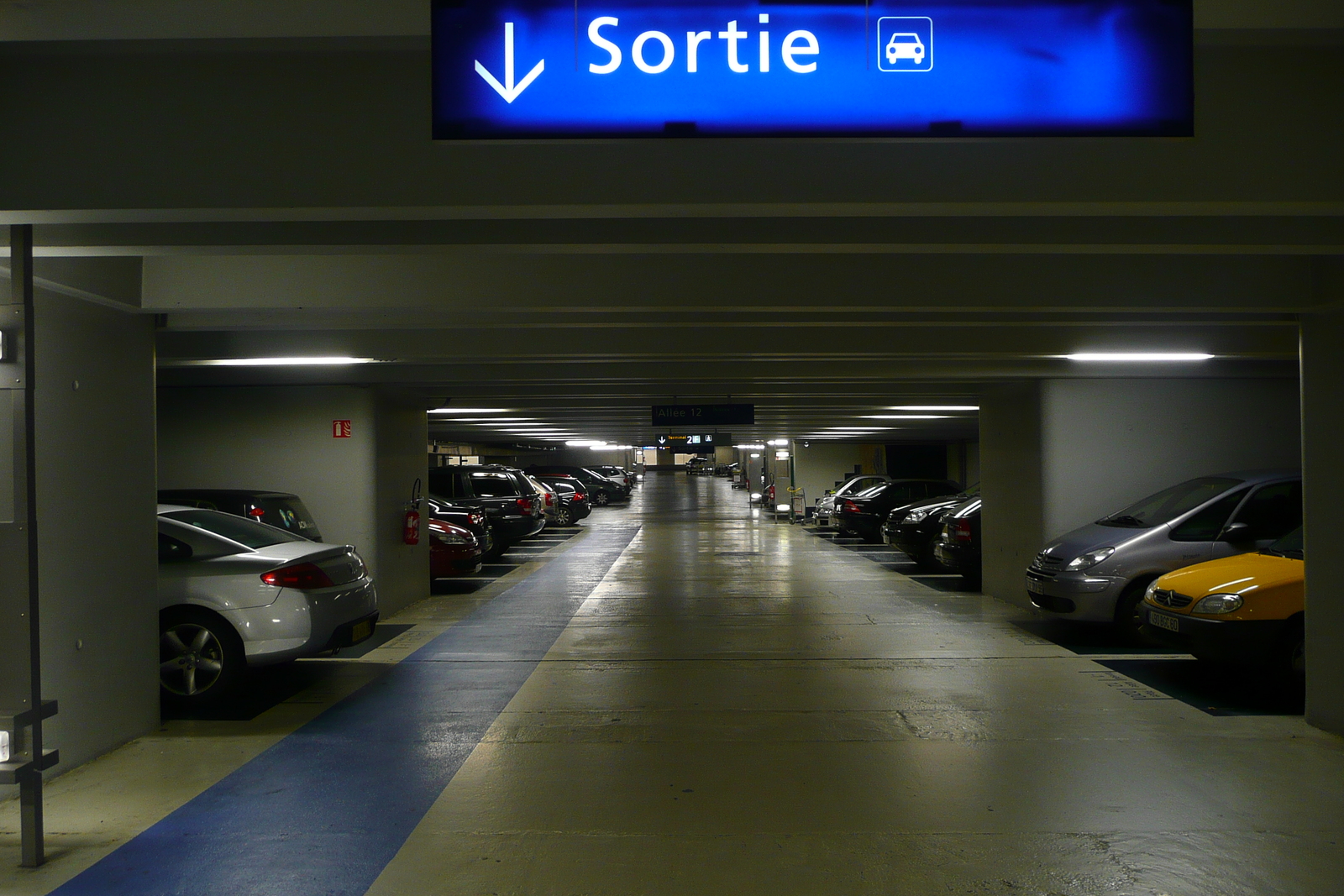 Picture France Paris Charles de Gaulle Airport 2007-11 27 - Trips Paris Charles de Gaulle Airport