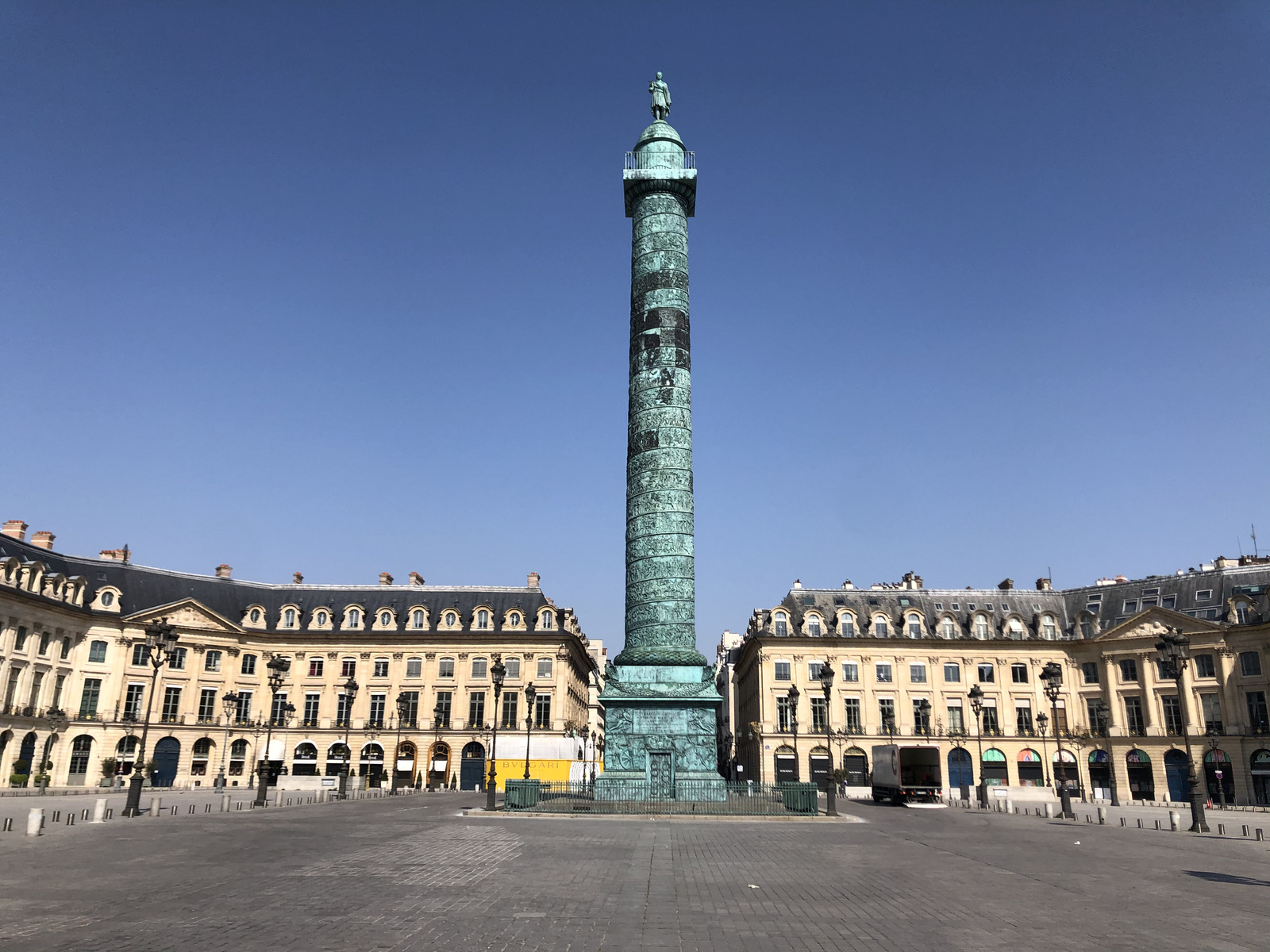 Picture France Paris lockdown 2020-03 14 - Store Paris lockdown