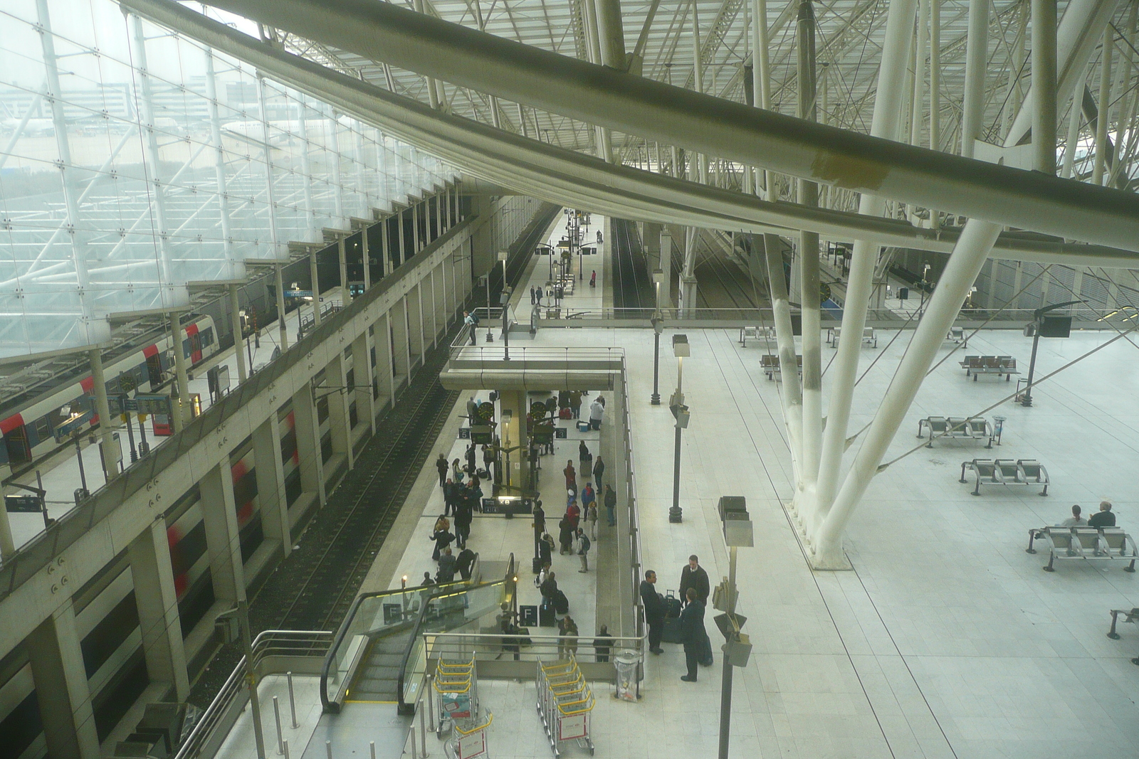 Picture France Paris Charles de Gaulle Airport 2007-11 33 - Tourist Places Paris Charles de Gaulle Airport