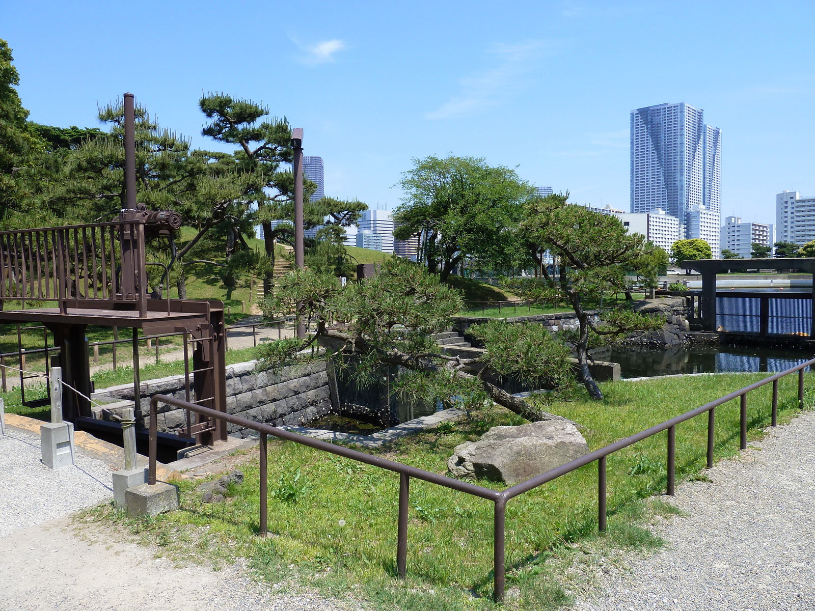 Picture Japan Tokyo Hama rikyu Gardens 2010-06 86 - Trail Hama rikyu Gardens